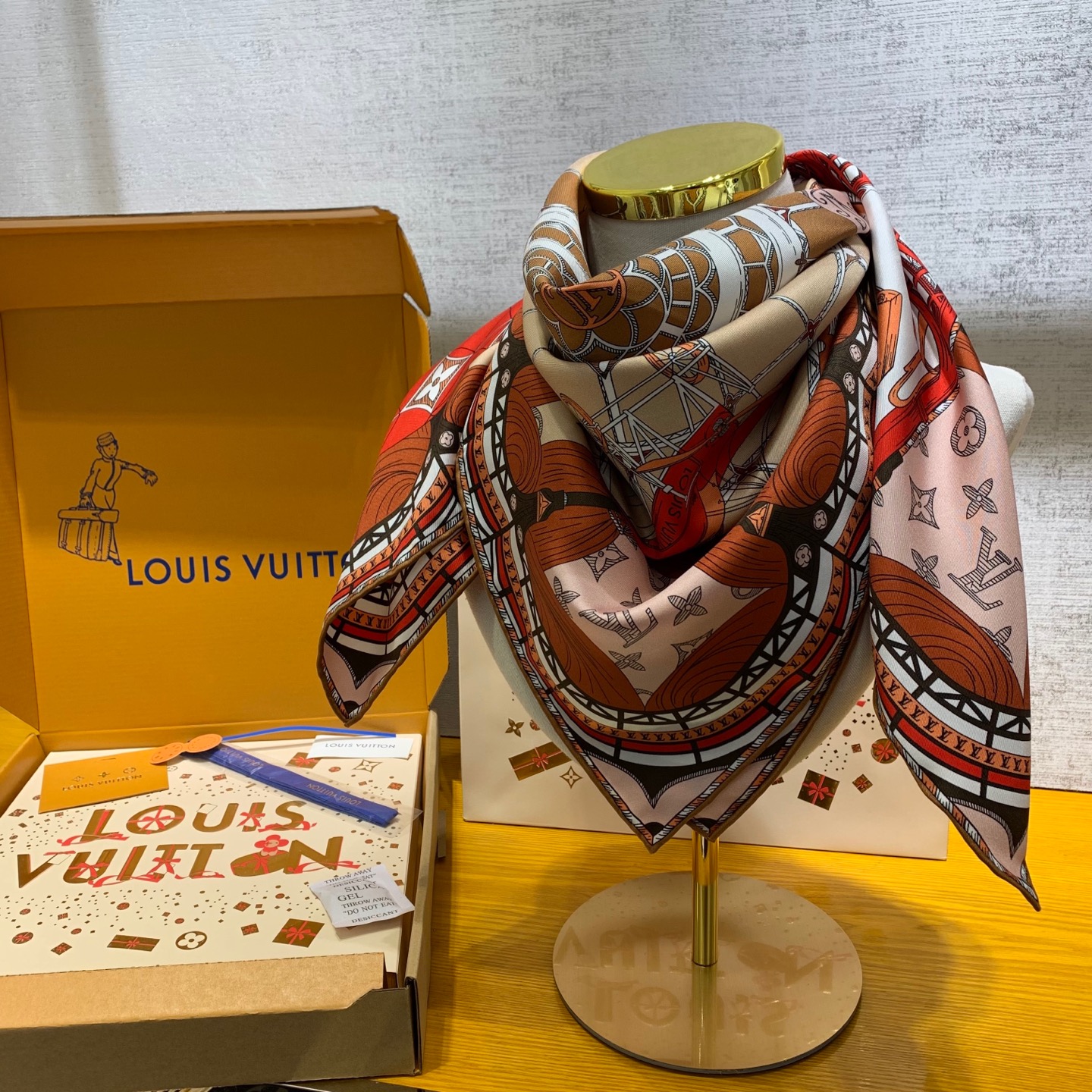Louis Vuitton Silk Scarf, 90x90cm - 'Fantastic Journey' Design 5 i1736914213616 4240 0 3