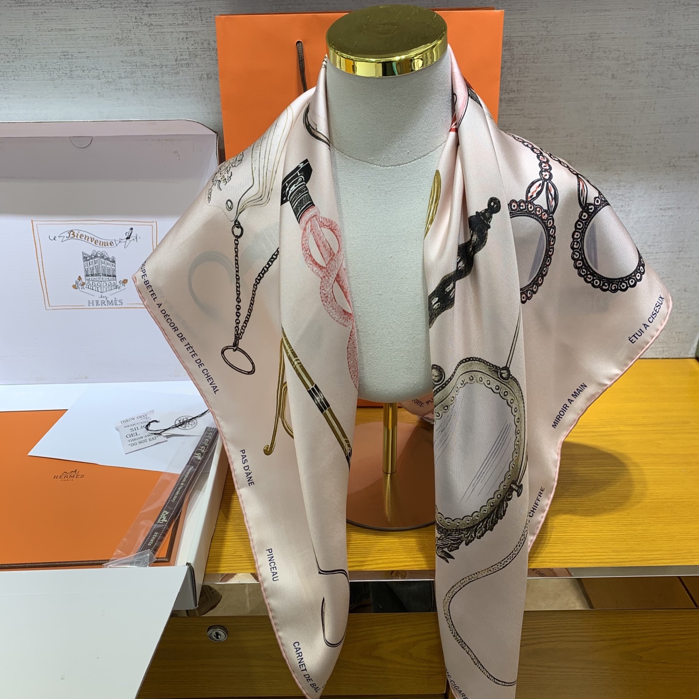 Hermès 90cm Pink Silk Twill Scarf - Hand-Rolled Edges, Luxury Women's Accessory 6 i1747207730807 2432 0 4