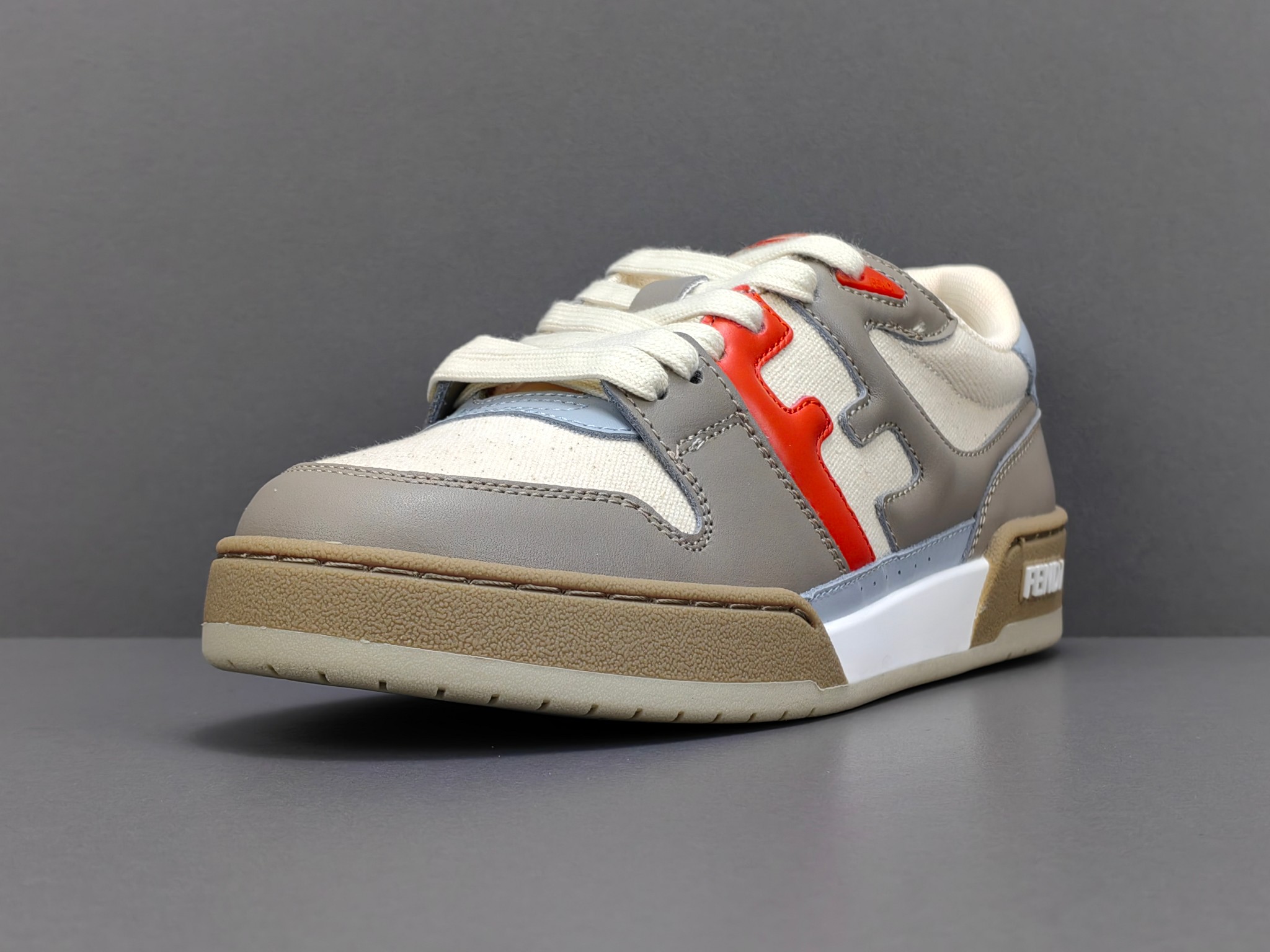 SCARPA FENDI P Channel Advantage disponibile all'ingrosso — photo 5