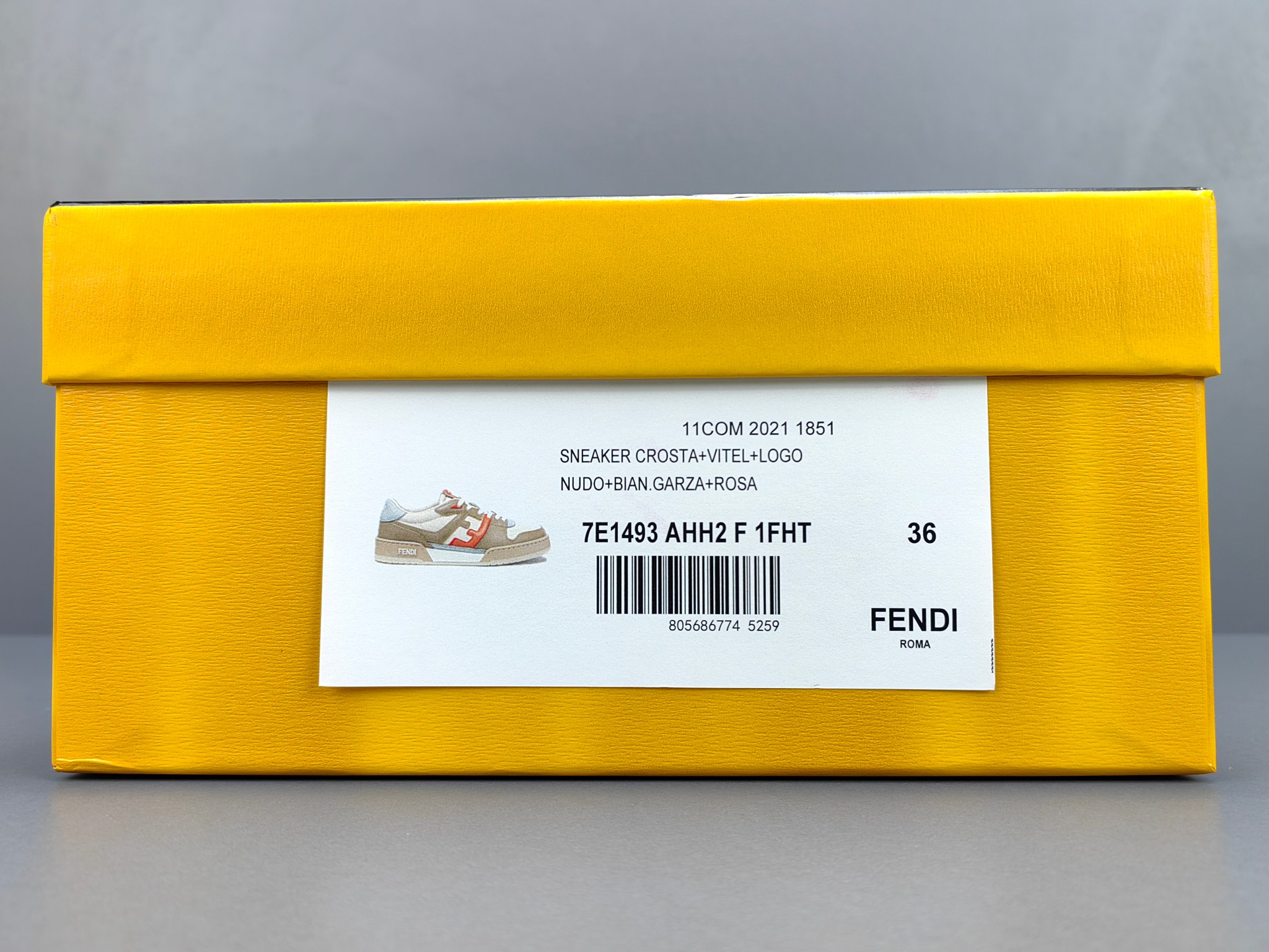 SCARPA FENDI P Channel Advantage disponibile all'ingrosso — photo 9