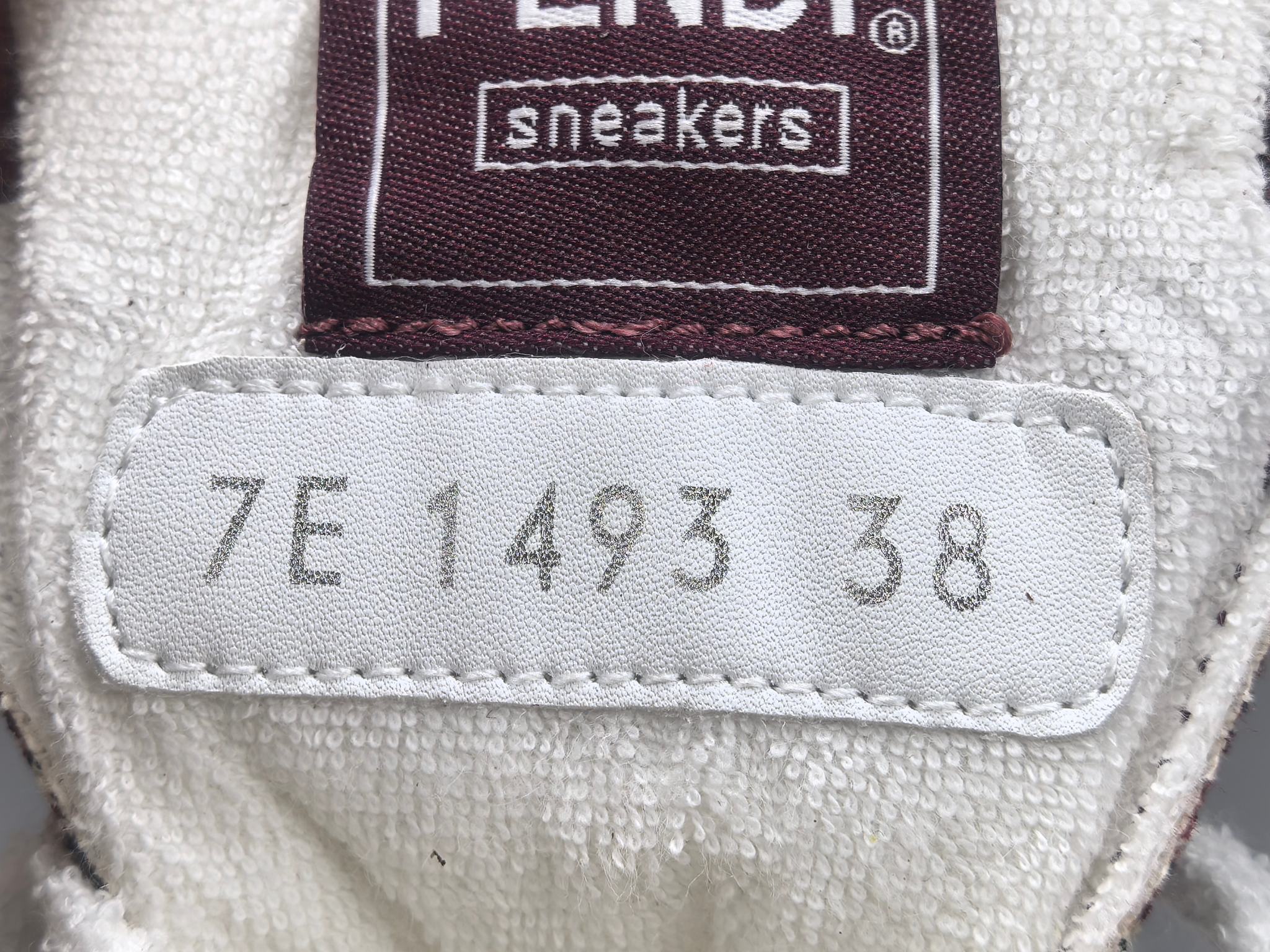 FENDI SHOE PChannel Advantage Wholesale Available — photo 8