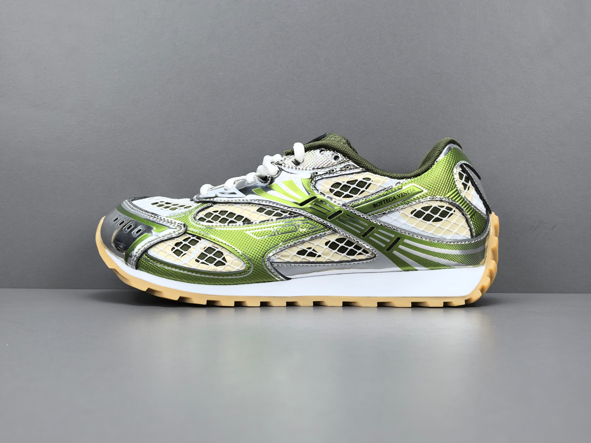 NO:277957,Top purchasing agents to improve the quality!  The original version is developed one to one, the best version on the market at present!  Bottega Veneta Orbit fabric Round head lace wear-resistant low top life casual shoes same style for men and women Olive green Size 36 37.5 38 39 40 41 42 43 44 45 [Note this model is half size to one size than sports shoes, please pay attention to purchase!  】,,bottega veneta,bottega veneta,sneakers19860909顶级代购冲正品质！原版一比一开发,目前市面最好版本！Bottega Veneta葆蝶家 Orbit 织物 圆头系带 耐磨 低帮 生活休闲鞋 男女同款 橄榄绿色 尺码 36 37.5 38 39 40 41 42 43 44 45【注此款比运动鞋偏大半码至一码,注意选购！】,,bottega veneta,bottega veneta,sneakers,Men's shoes