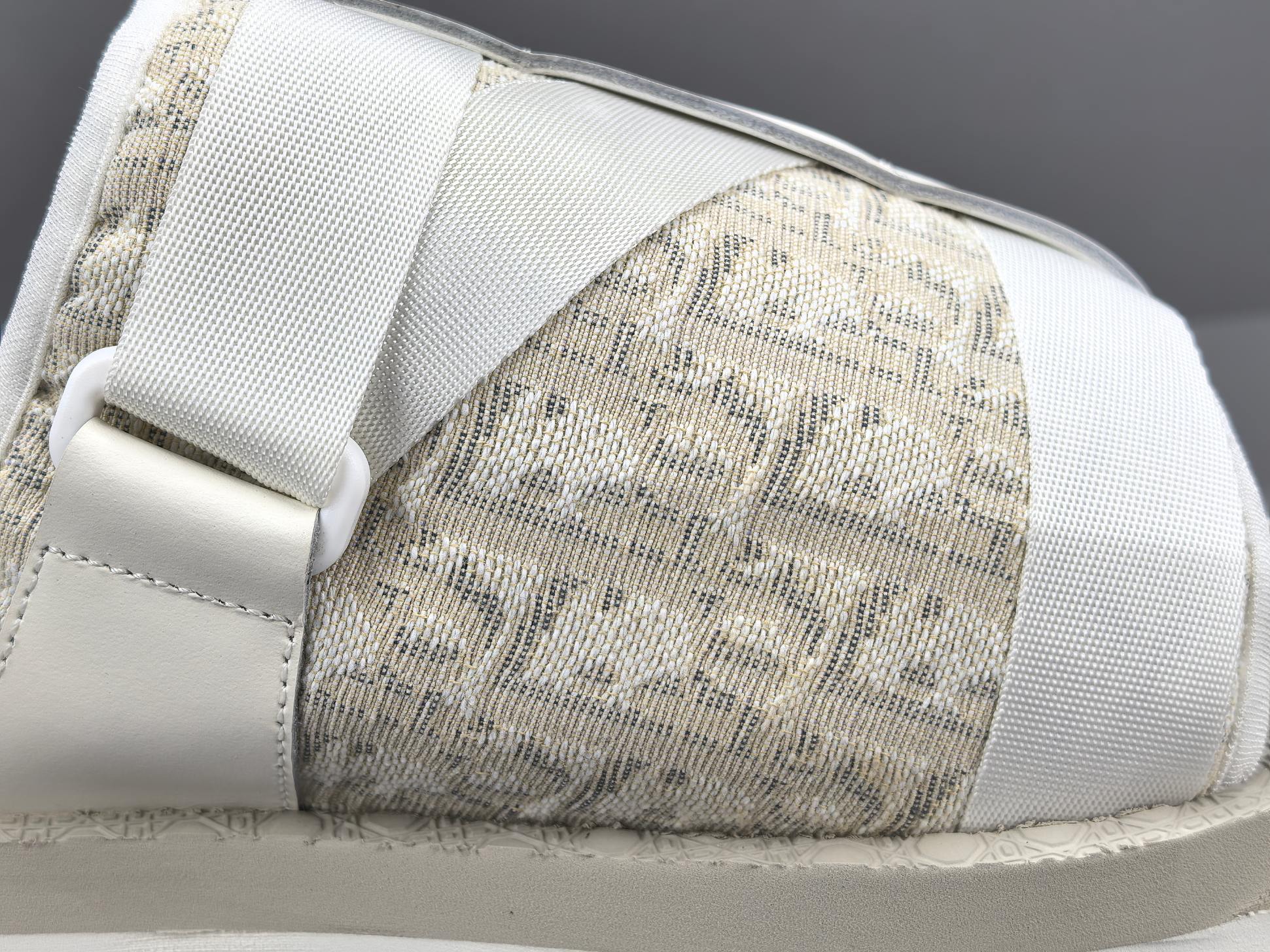 Vantaggio P Channel della scarpa Dior, disponibile all'ingrosso — photo 5