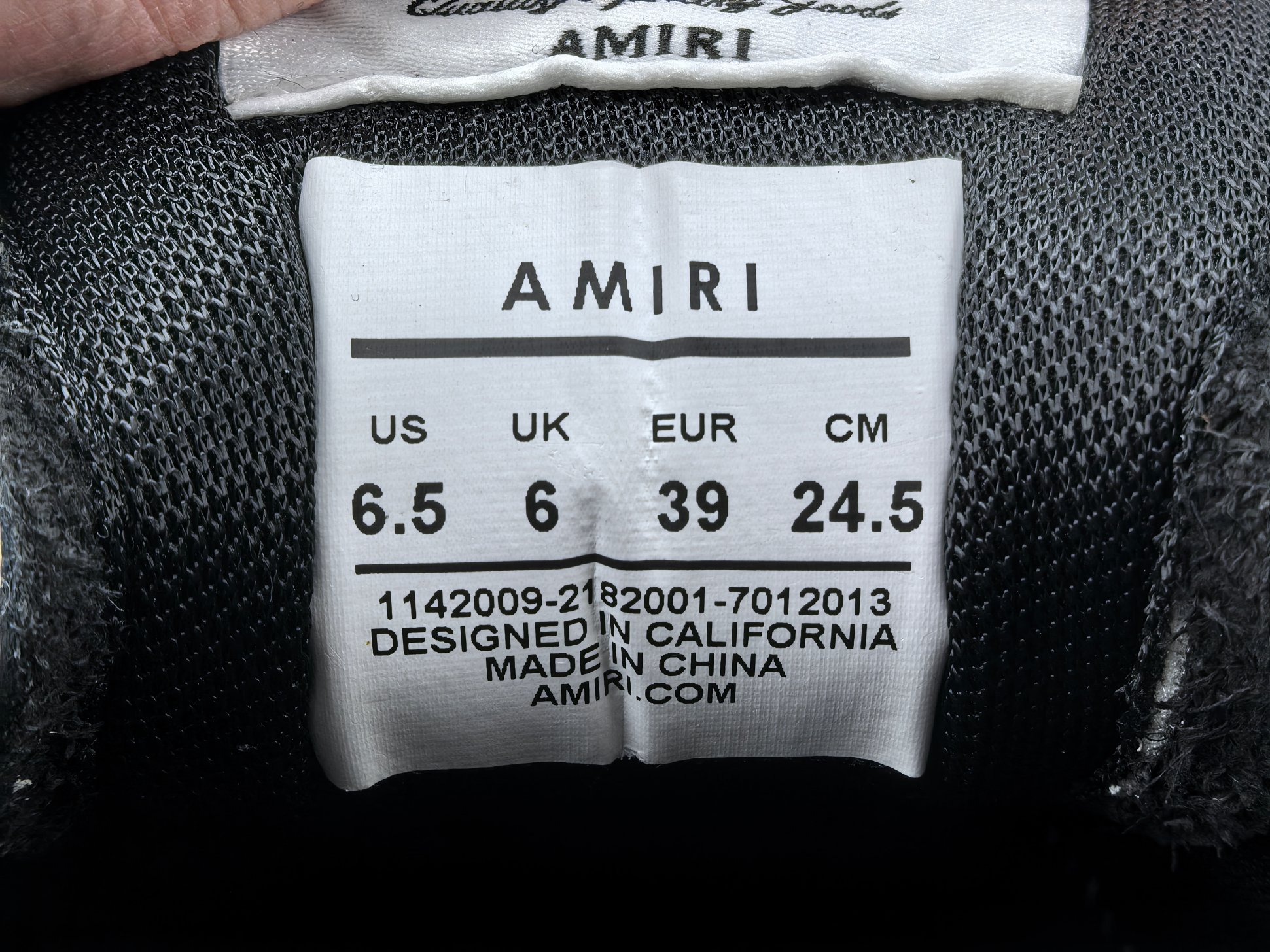 
【莞产 骨头鞋】AMIRI 牛剖层革牛皮革 圆头系带 低帮 板鞋 男女同款 白黑撞色
尺码35 36 