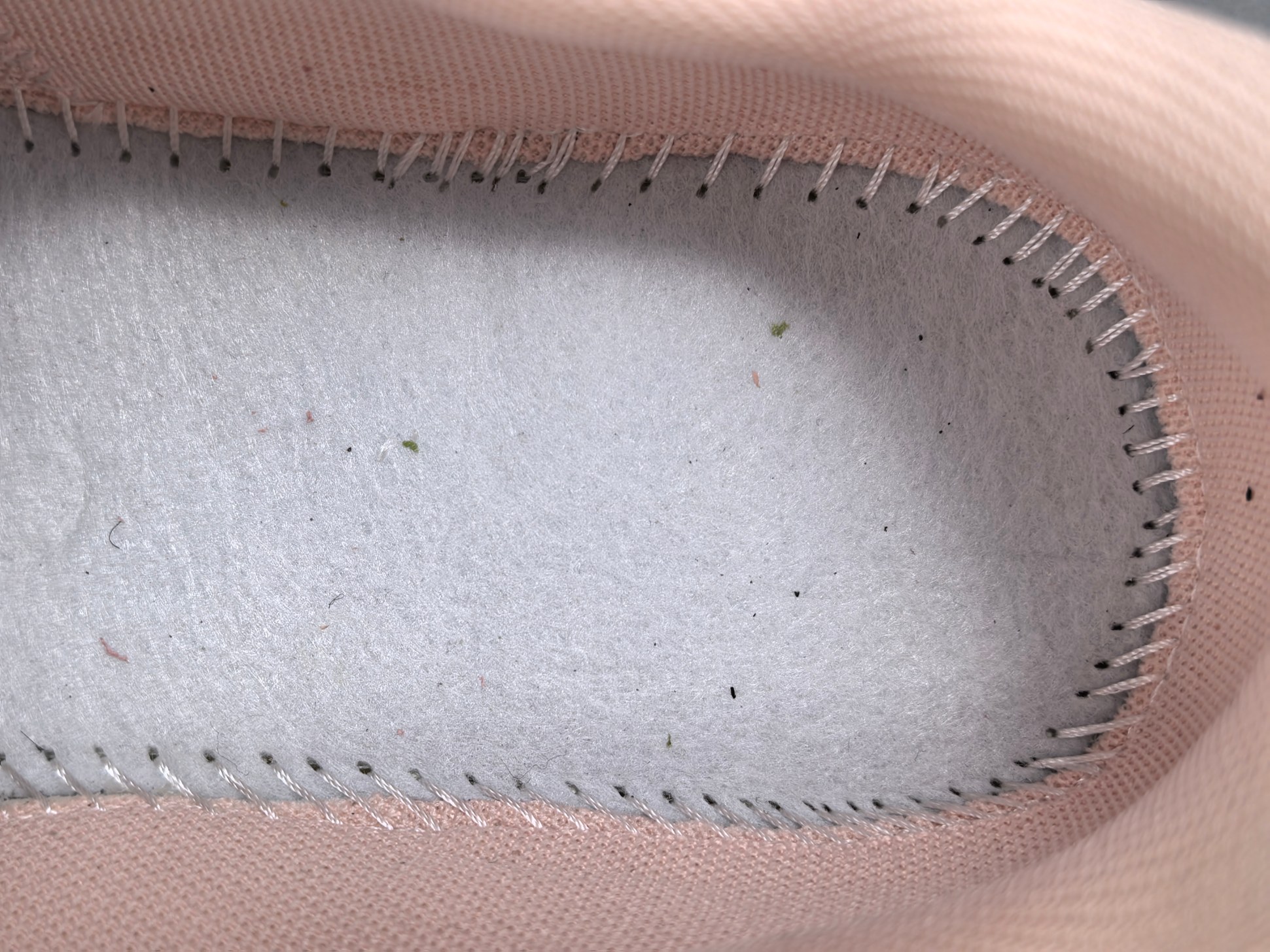 
【莞产 骨头鞋】AMIRI 牛剖层革牛皮革 圆头系带 低帮 板鞋 男女同款 
尺码35 36 37 3