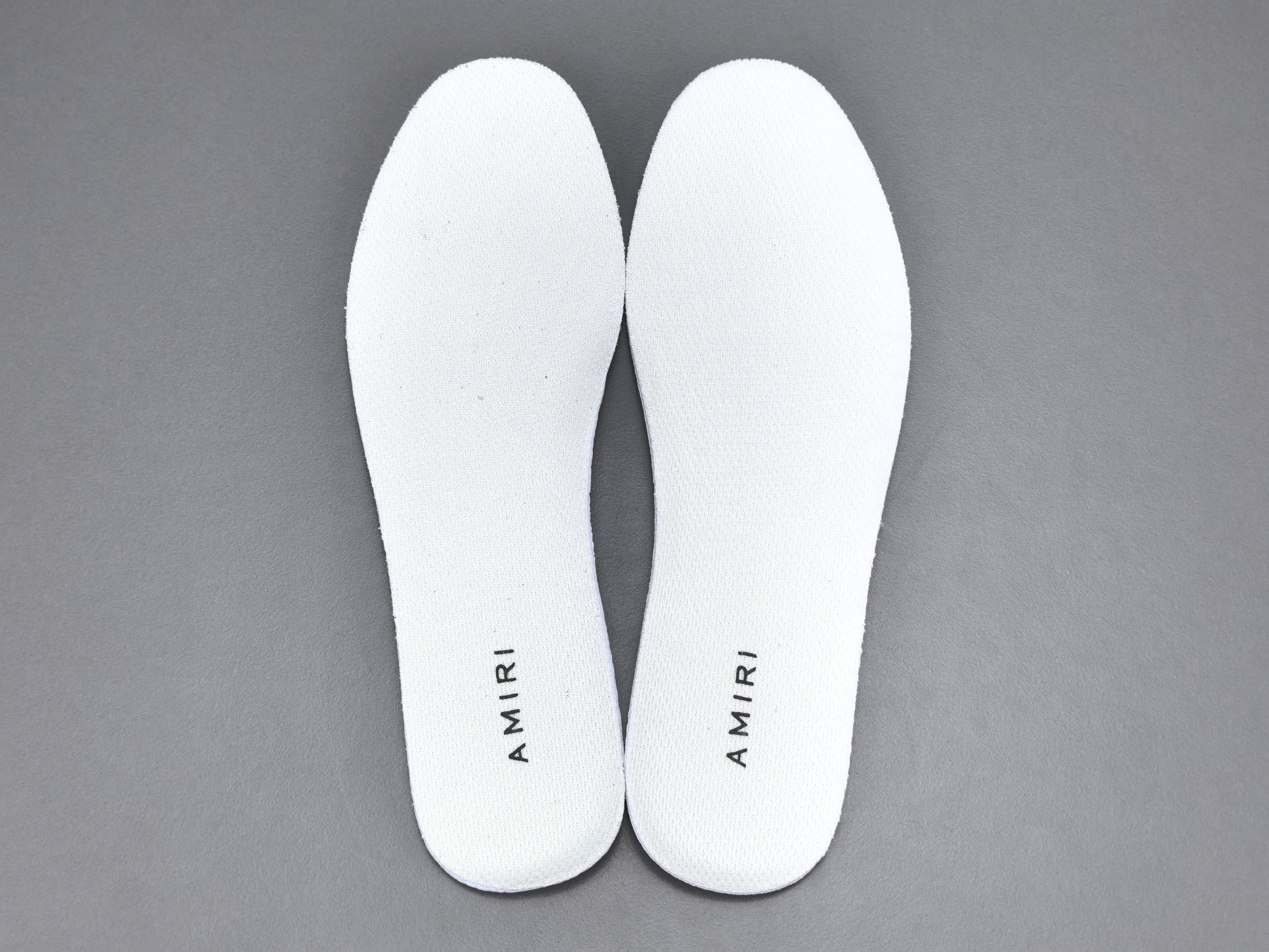 
【莞产 骨头鞋】AMIRI 牛剖层革牛皮革 圆头系带 低帮 板鞋 男女同款 
尺码35 36 37 3