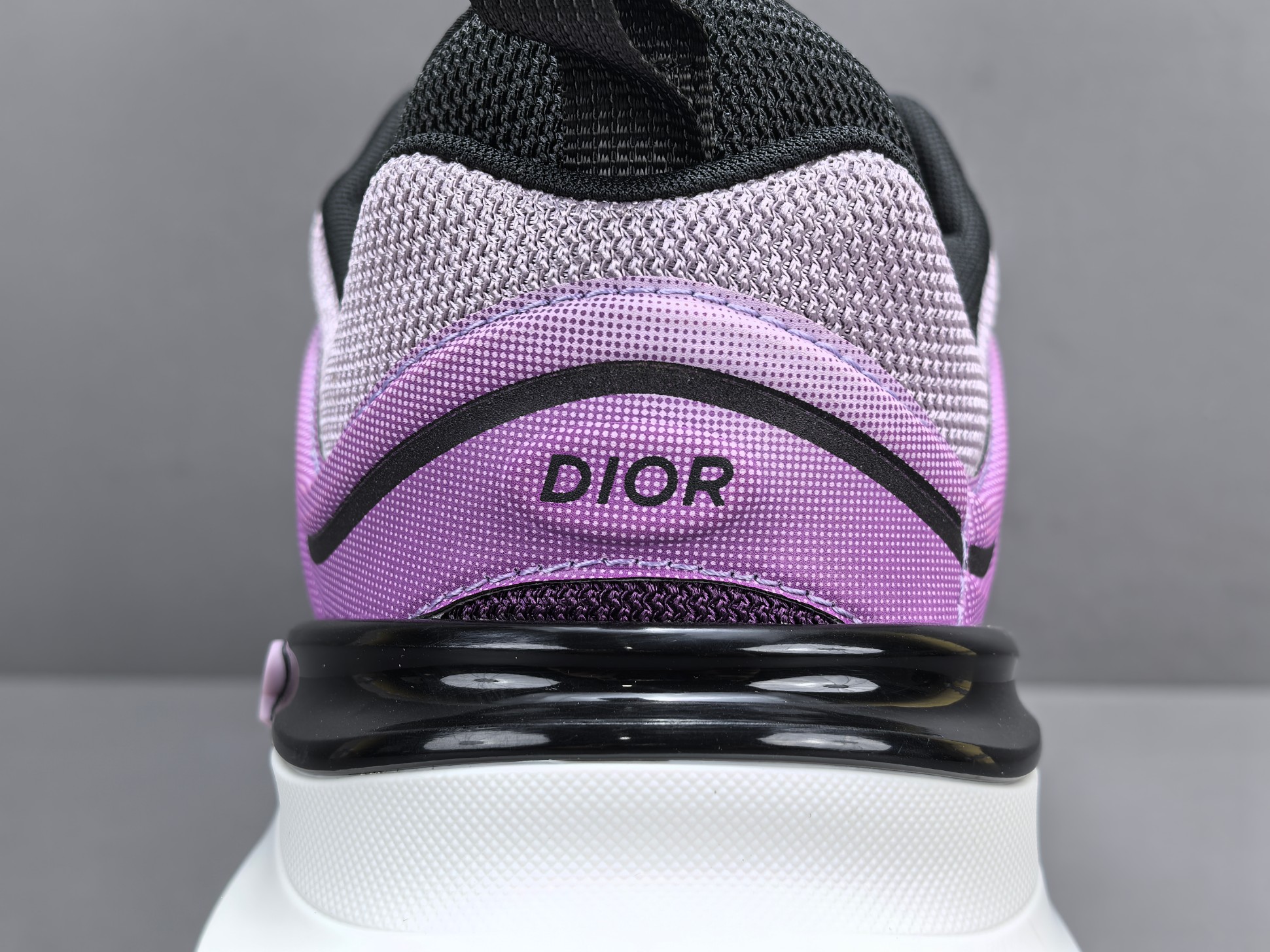 Vantaggio del canale P della scarpa Dior, disponibile all'ingrosso — photo 5