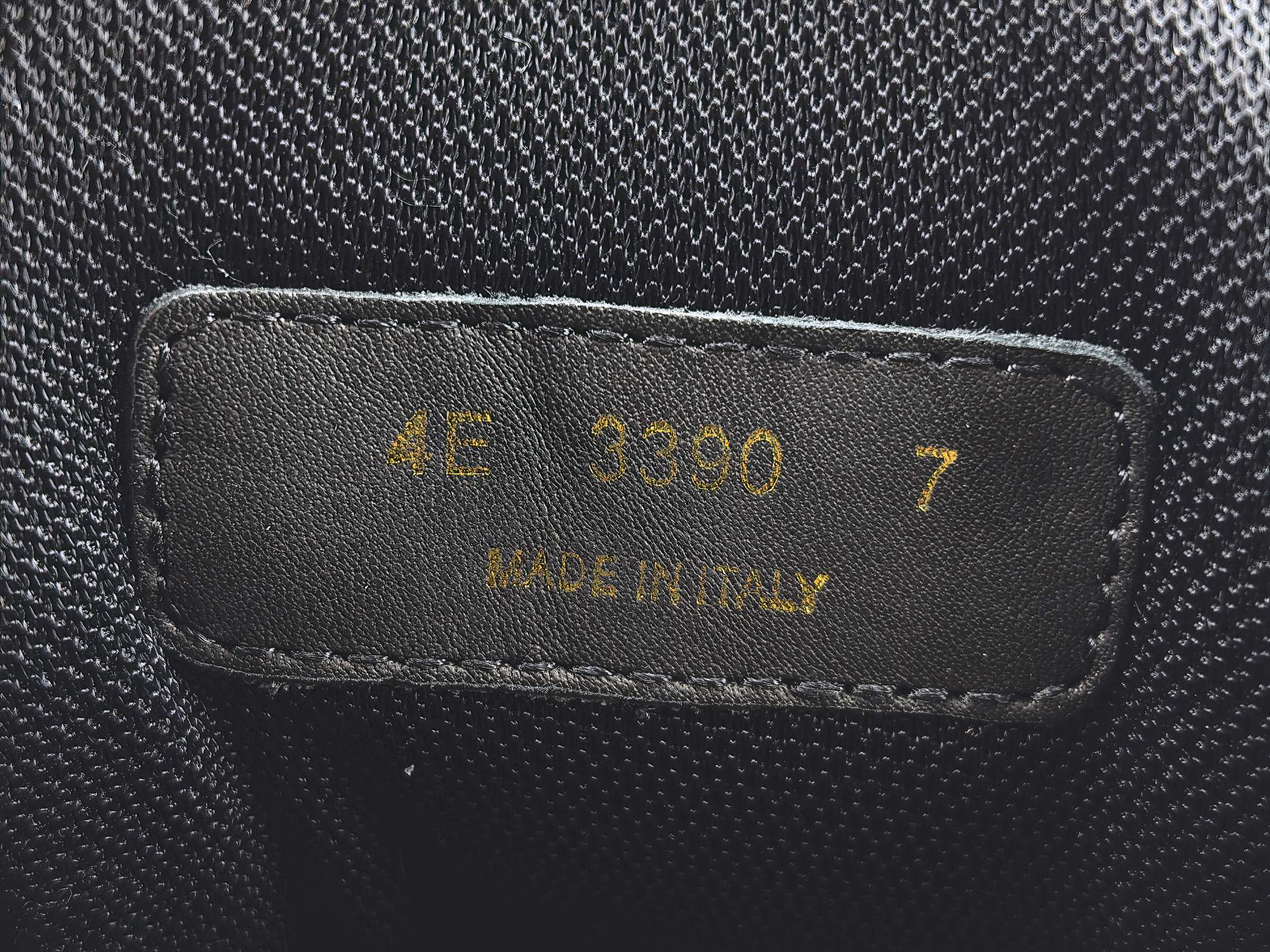 P 【纯原版 普拉达】PRADA America's Cup 漆皮 圆头系带时尚防滑耐磨 低帮运动鞋 尺