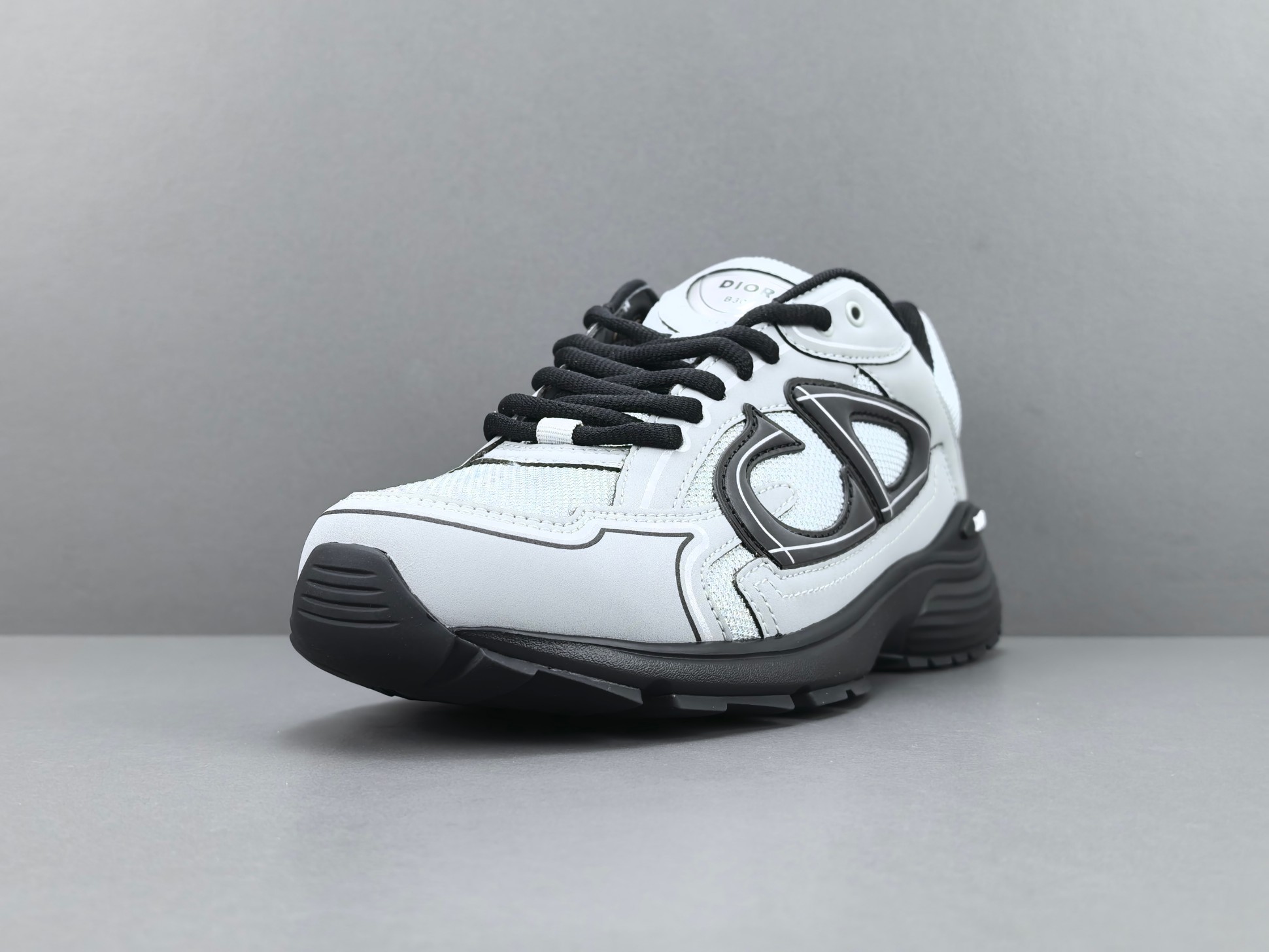 Dior Schuh P Channel Advantage, im Großhandel erhältlich — photo 5