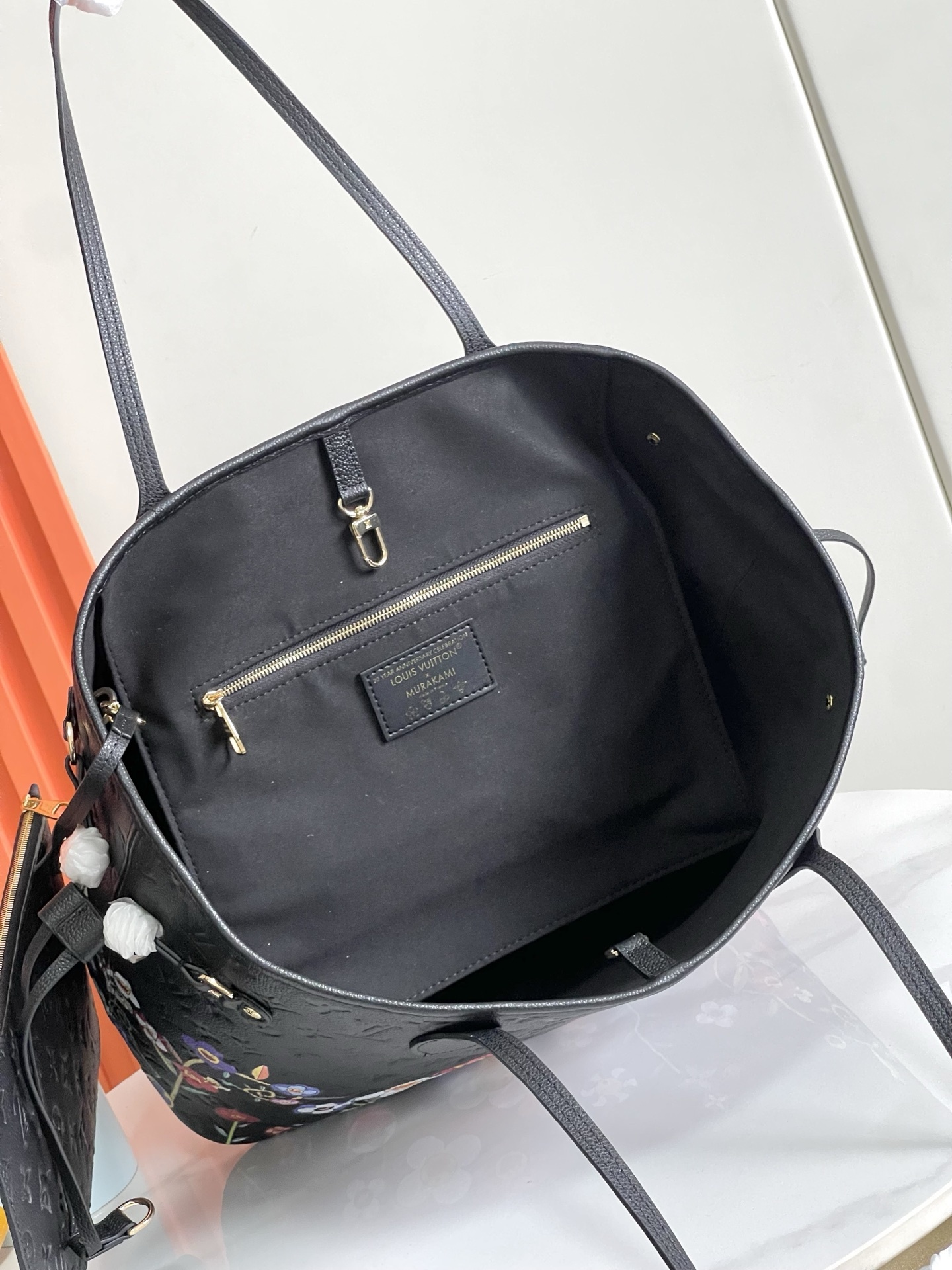 顶级原单m13675 neverfull中号购物袋!入门级的款式哦!绝对的终身款!此物经典不言而喻!街拍