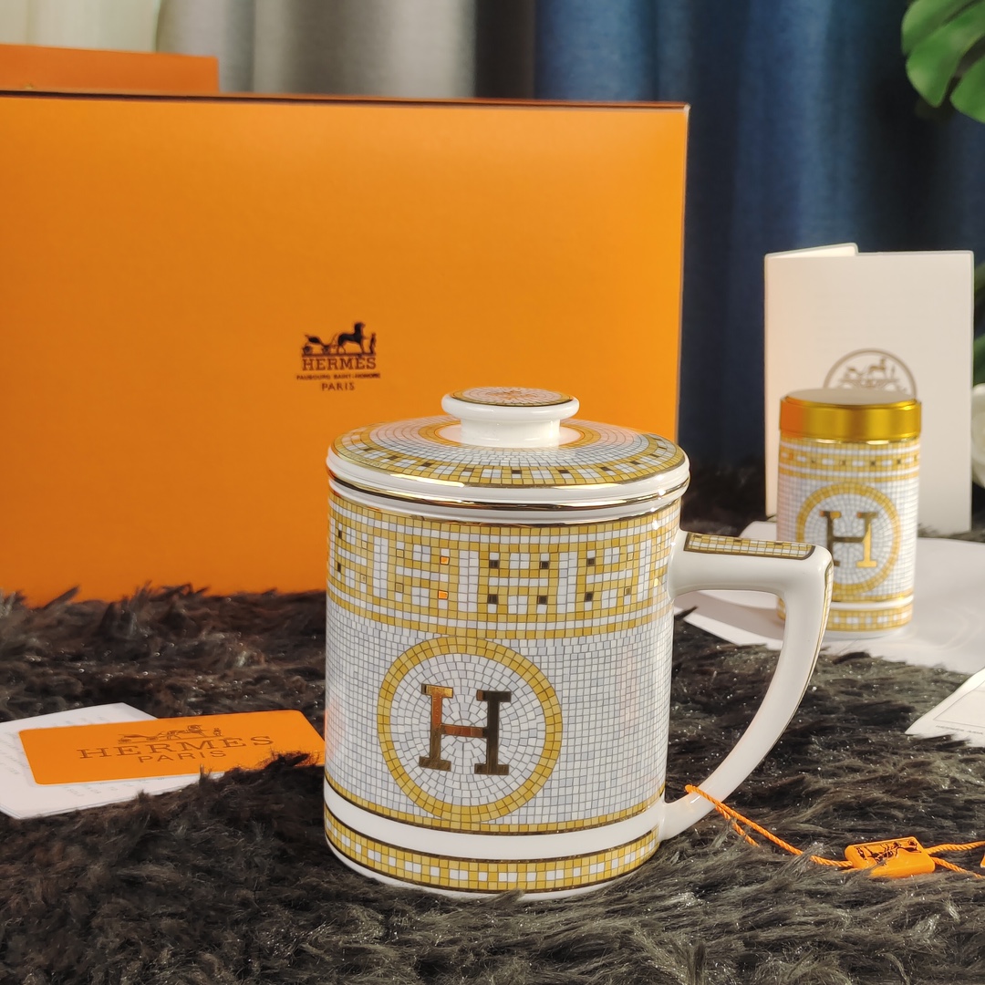 爱马仕 Hermès 高定典藏名品高定成衣时装外套连衣裙衬衫T恤 #CFA83762 5
