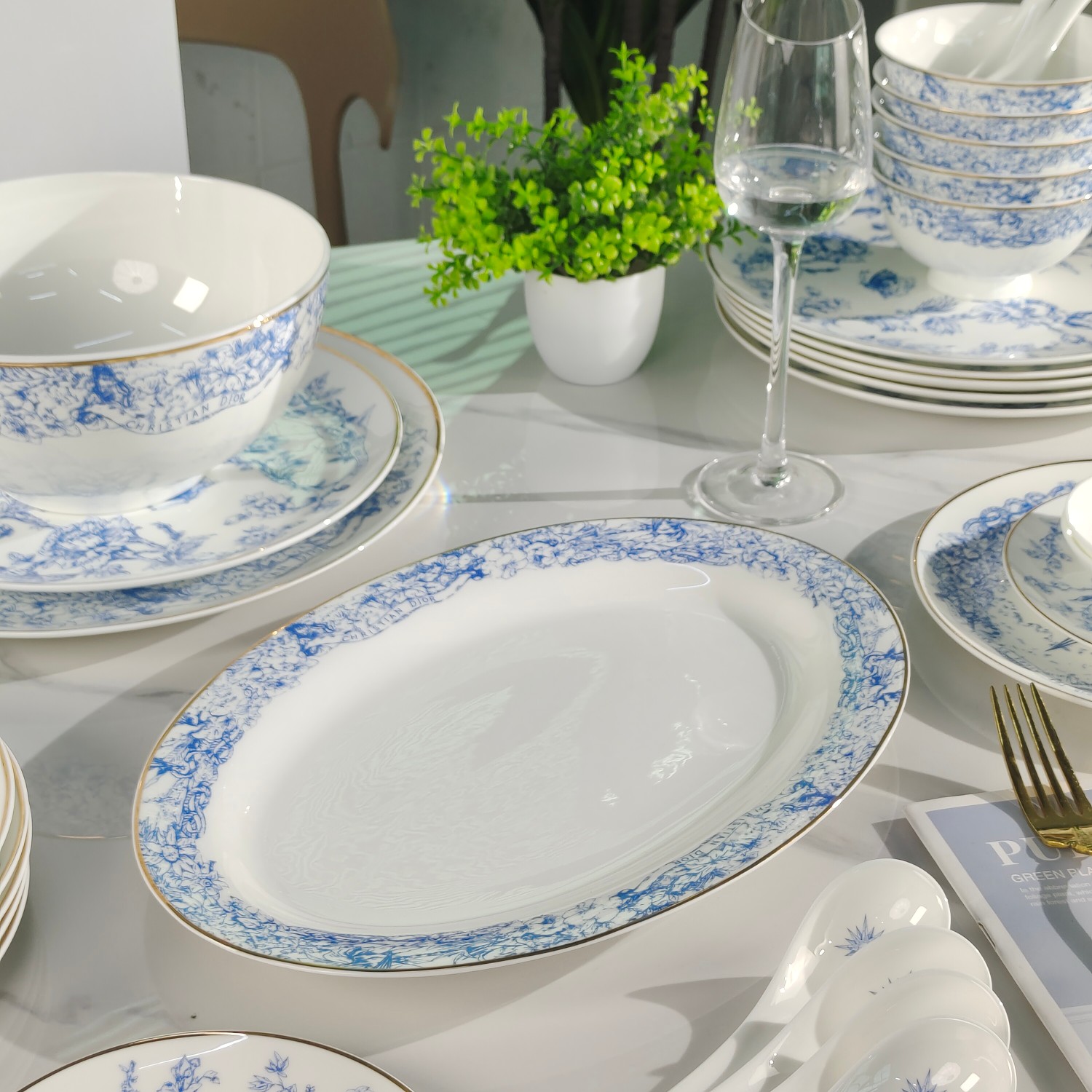Dior Haute Couture Maison Lifestyle Luxury Home Decor Blanket Tableware 8