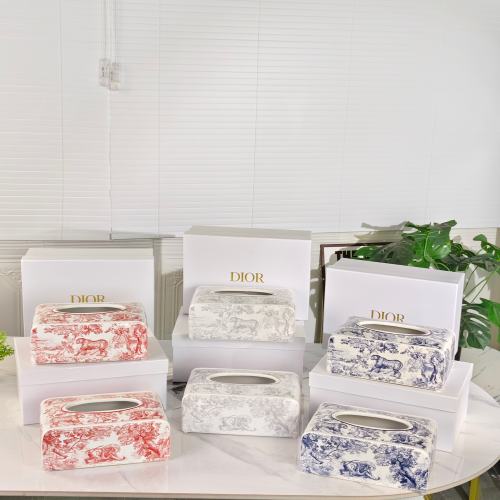 DIOR Tiger Series Tissue Box with Jungle-Inspired Toile de Jouy Print 1 DIOR Tiger Series Tissue Box with Jungle-Inspired Toile de Jouy Print