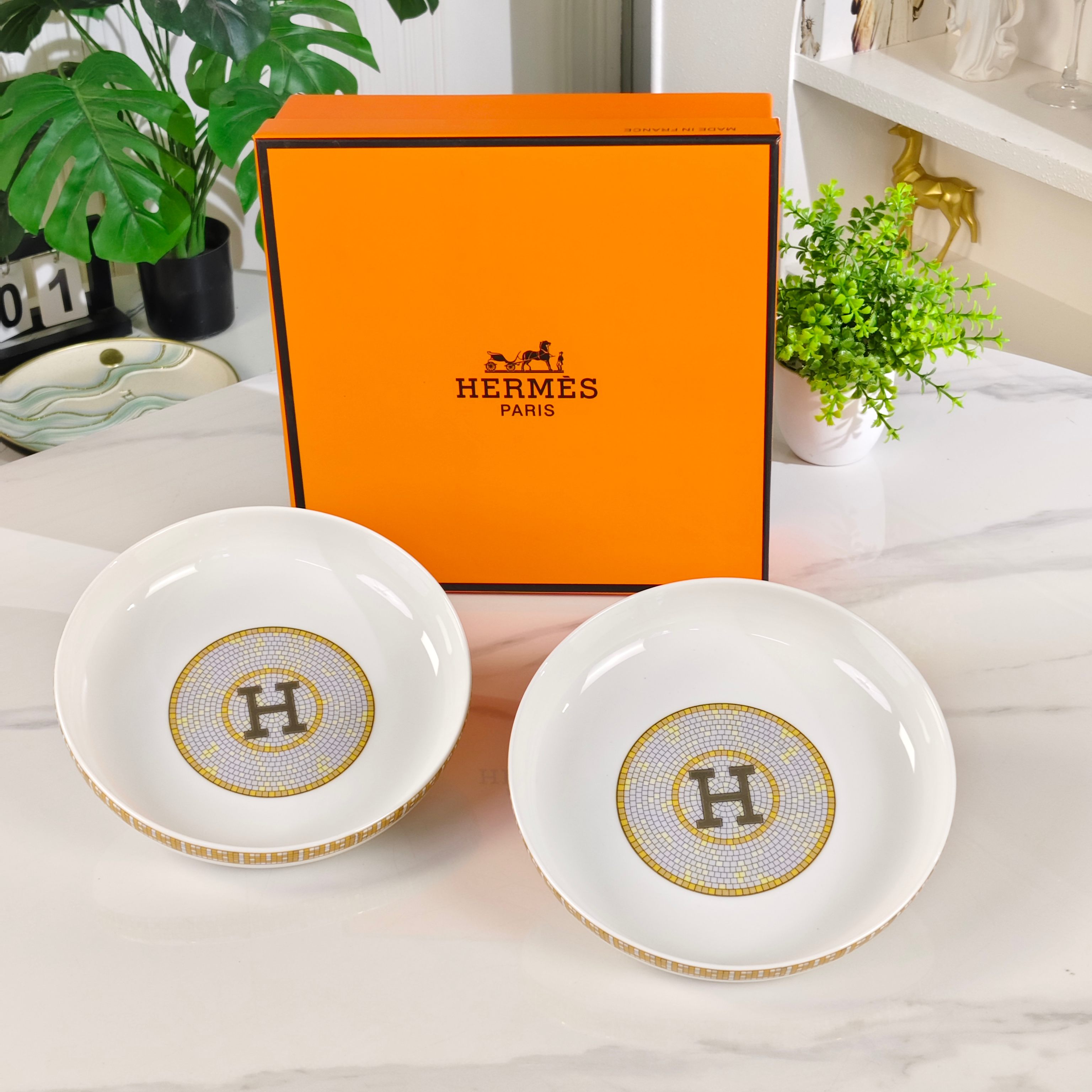 爱马仕 Hermès 高定典藏名品高定成衣时装外套连衣裙衬衫T恤 #EE738777 2