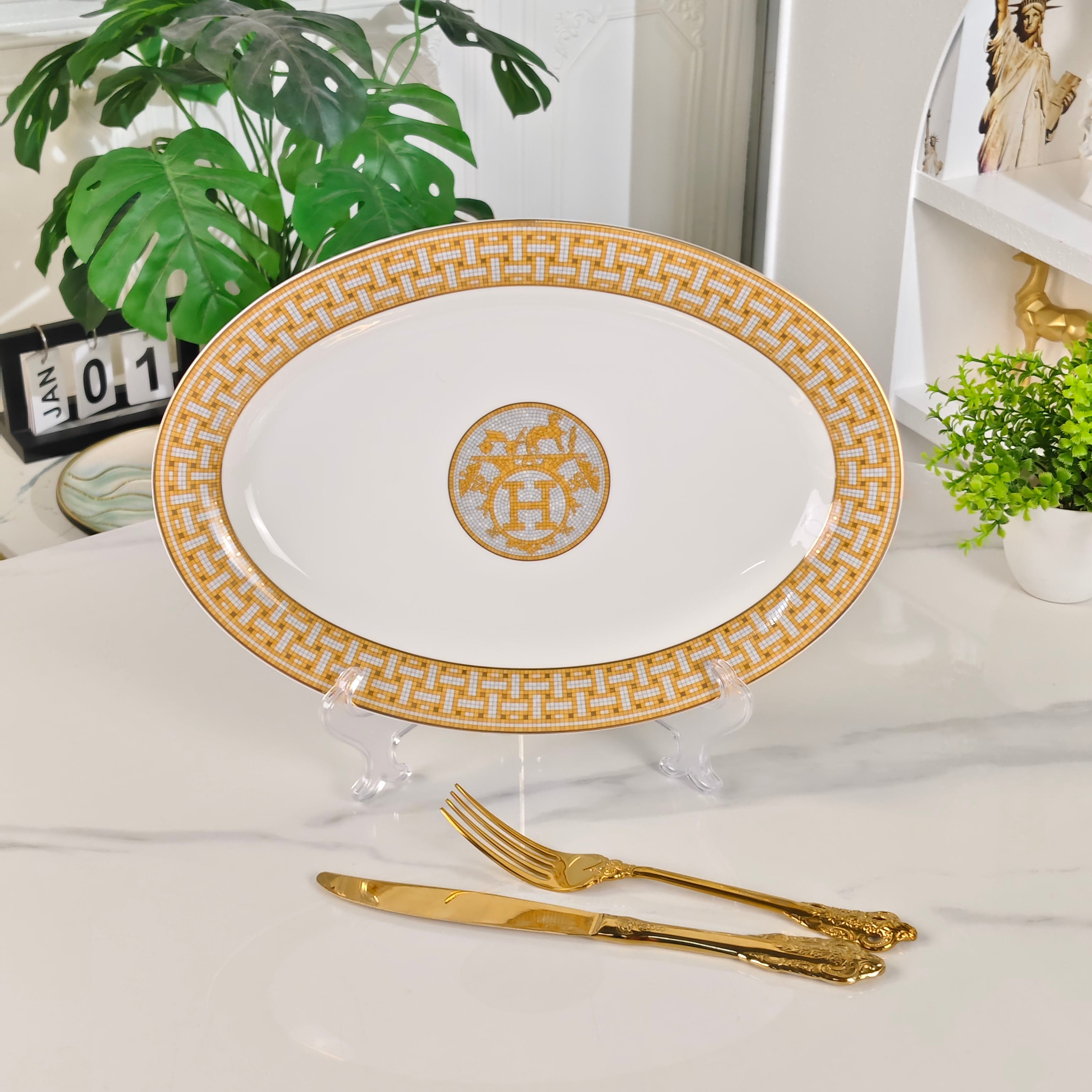 爱马仕 Hermès 高定典藏名品高定成衣时装外套连衣裙衬衫T恤 #DDA4A2B5 6