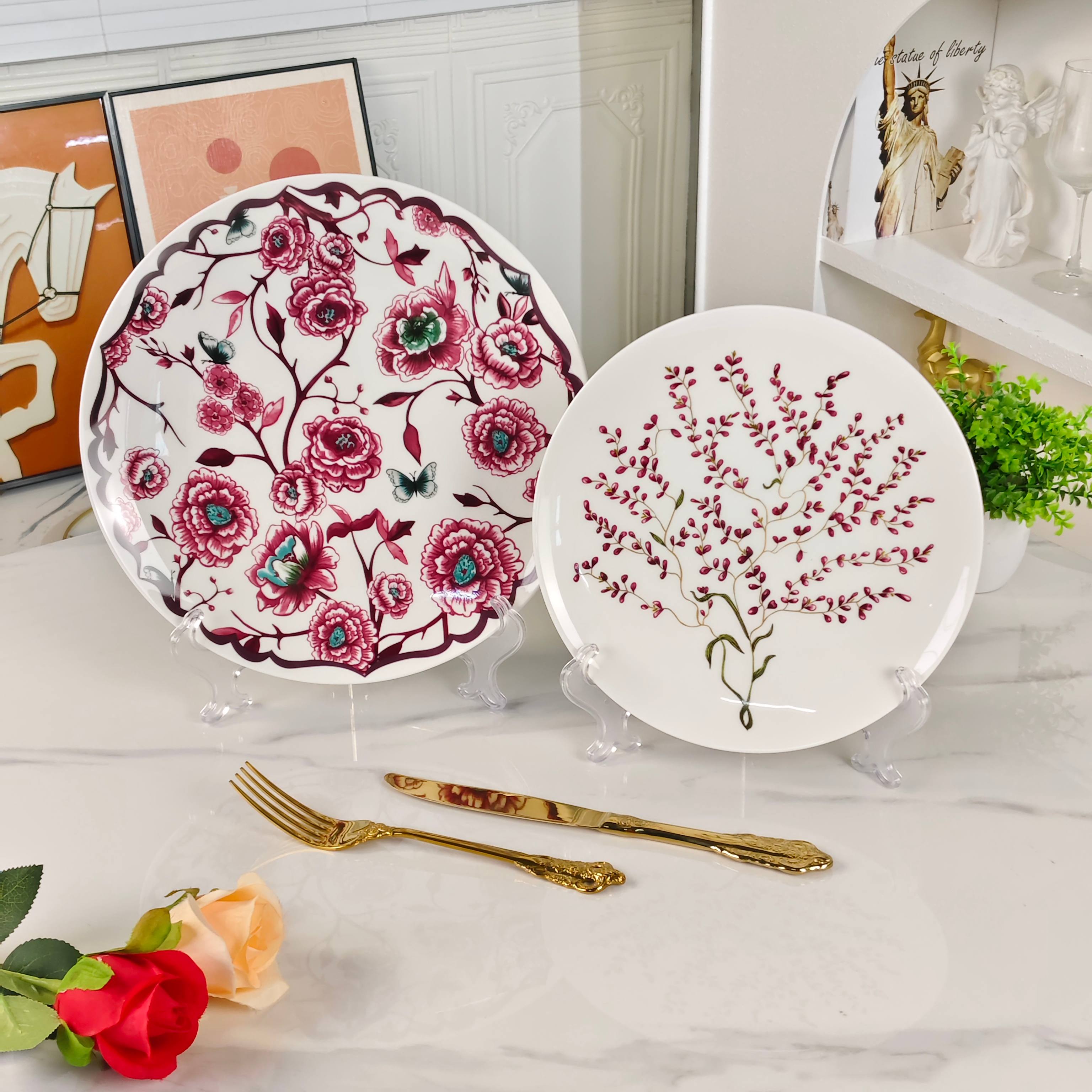 Dior – Granville Garden Two-Piece Plate Set – Purple - Comprehensive 4