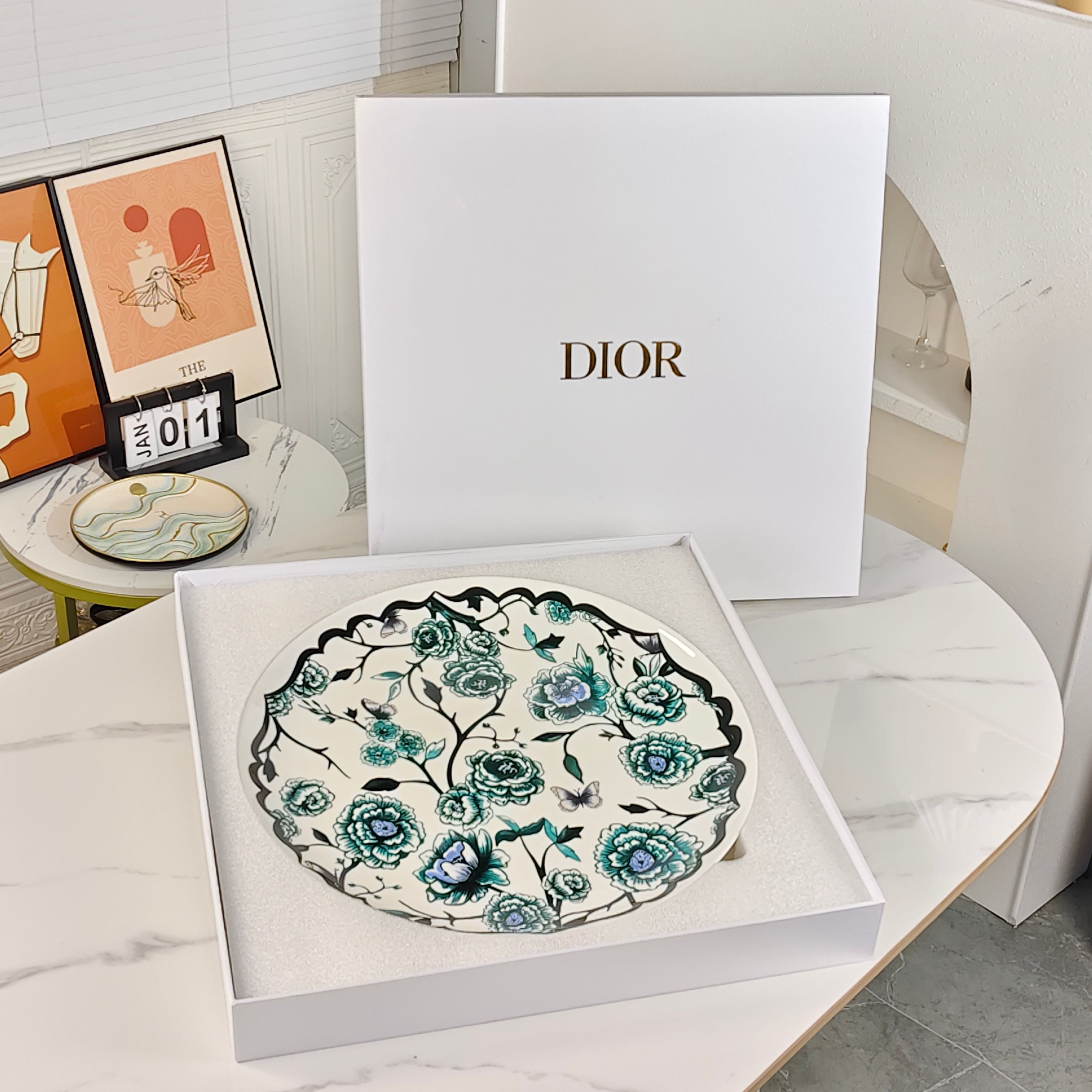 Dior – Granville Garden – 16-Inch Platter – Green - Comprehensive 2