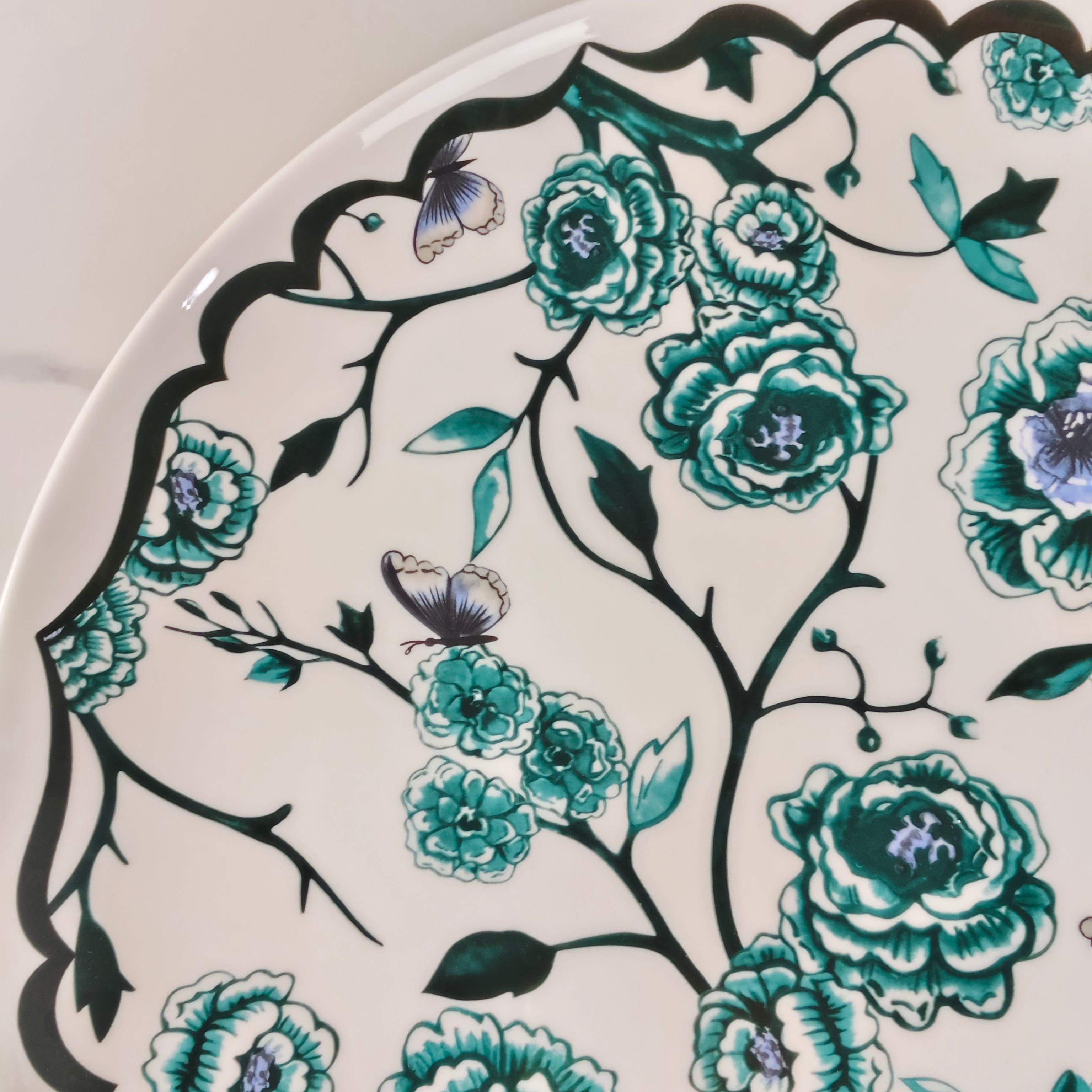 Dior – Granville Garden – 16-Inch Platter – Green - Comprehensive 9