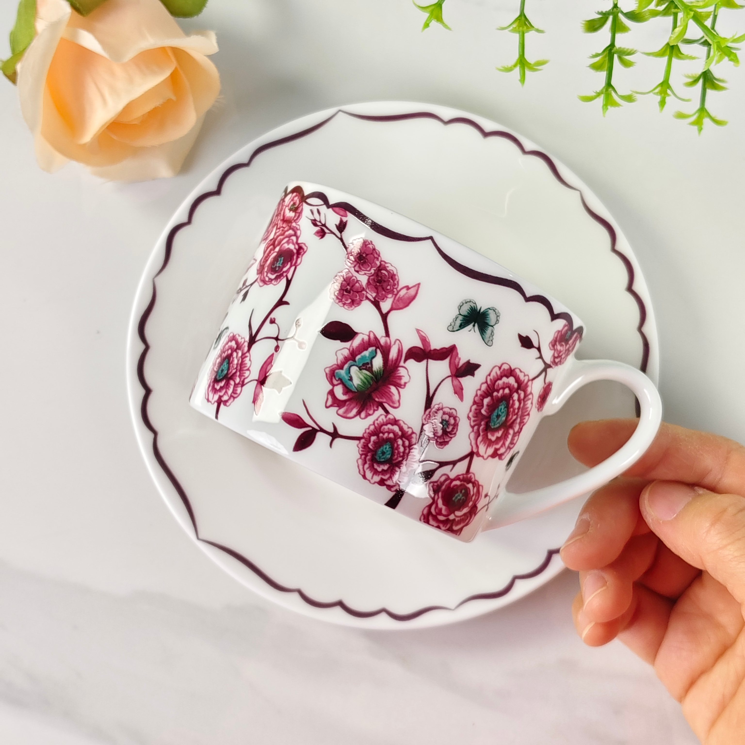 Dior – Granville Garden – Set of Two Cups and Saucers – Purple - Comprehensive 8