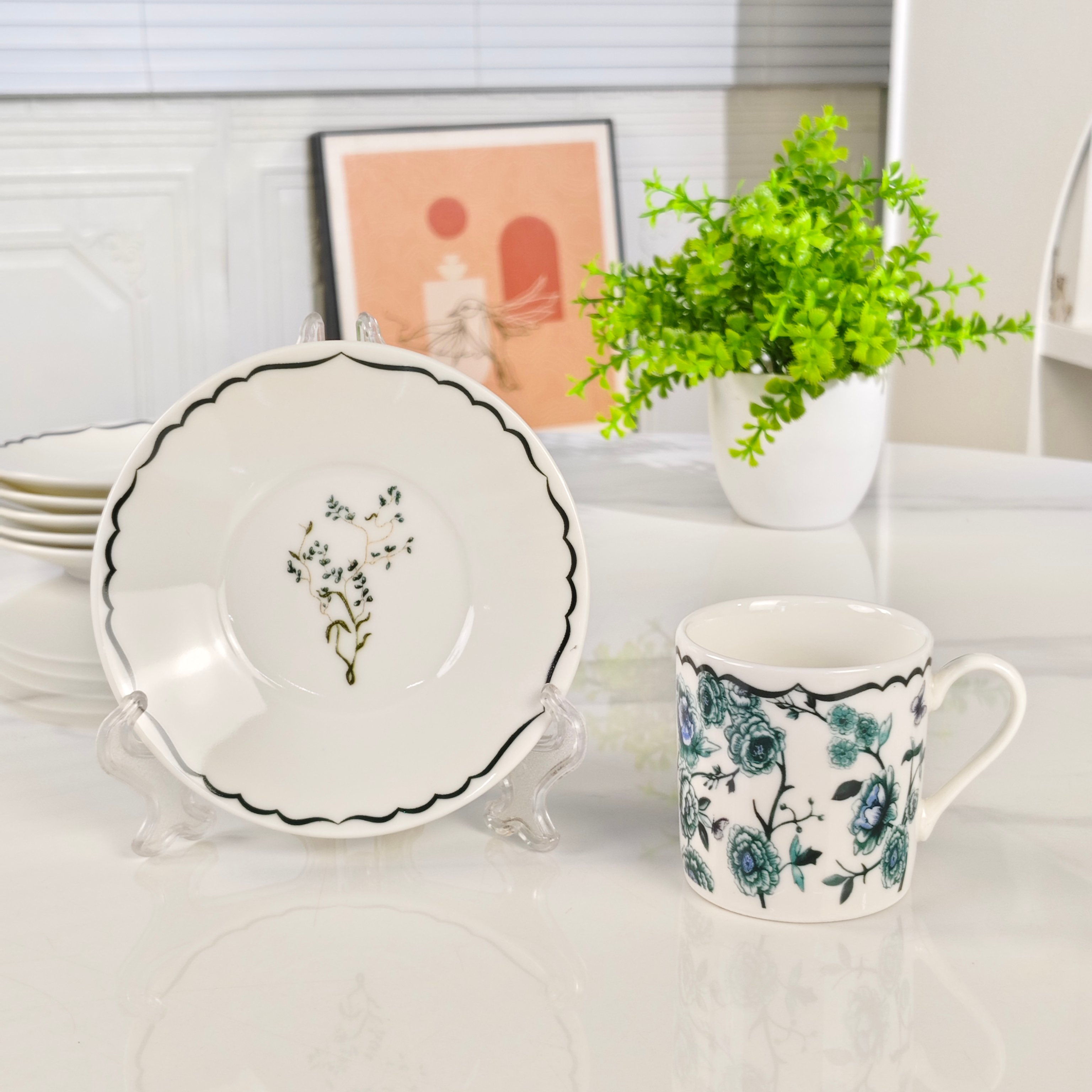 Dior – Granville Garden Espresso Cup and Saucer Set (Set of 6) – Green - Comprehensive 8