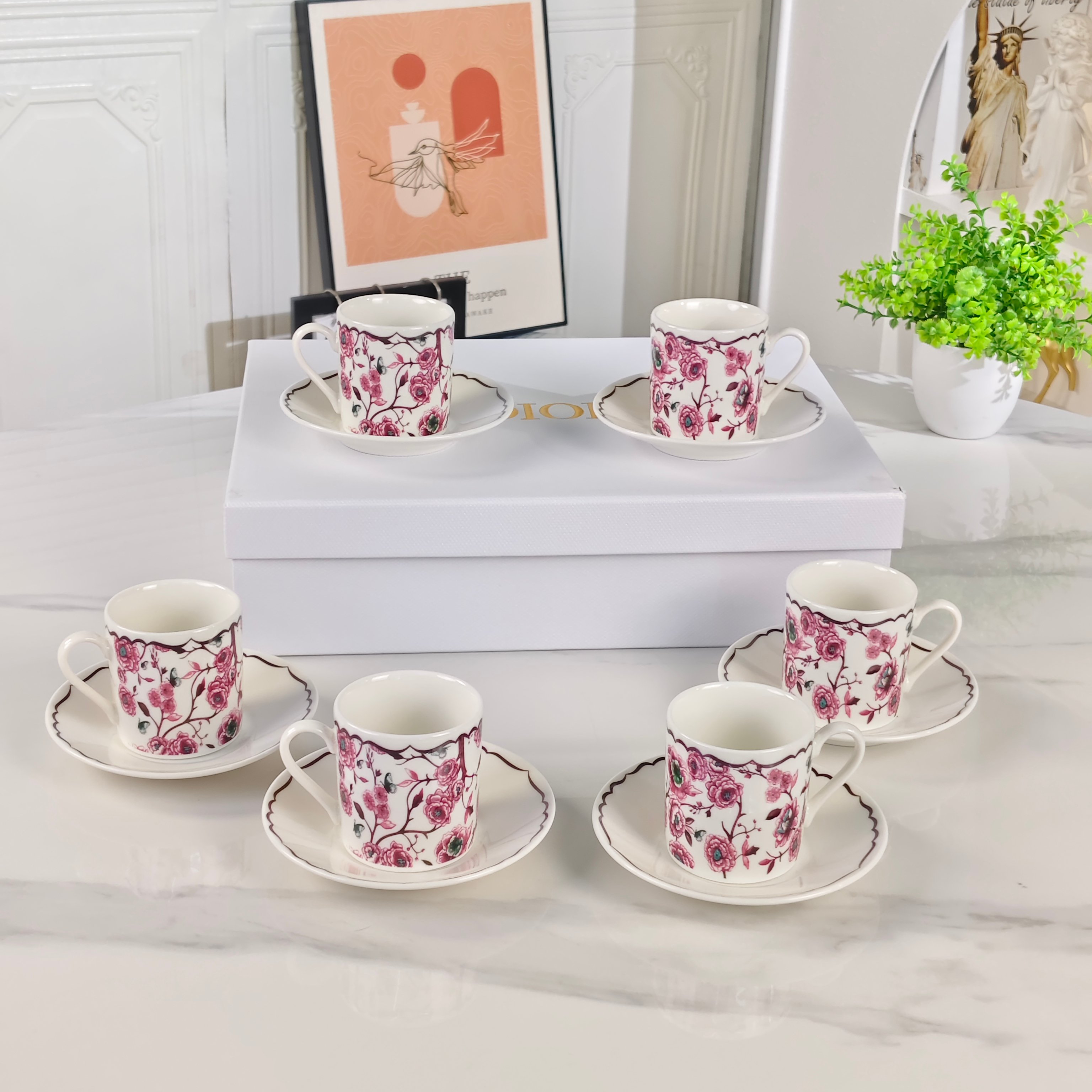 Dior – Granville Garden Espresso Set (6 Cups and 6 Saucers) – Purple - Comprehensive 2