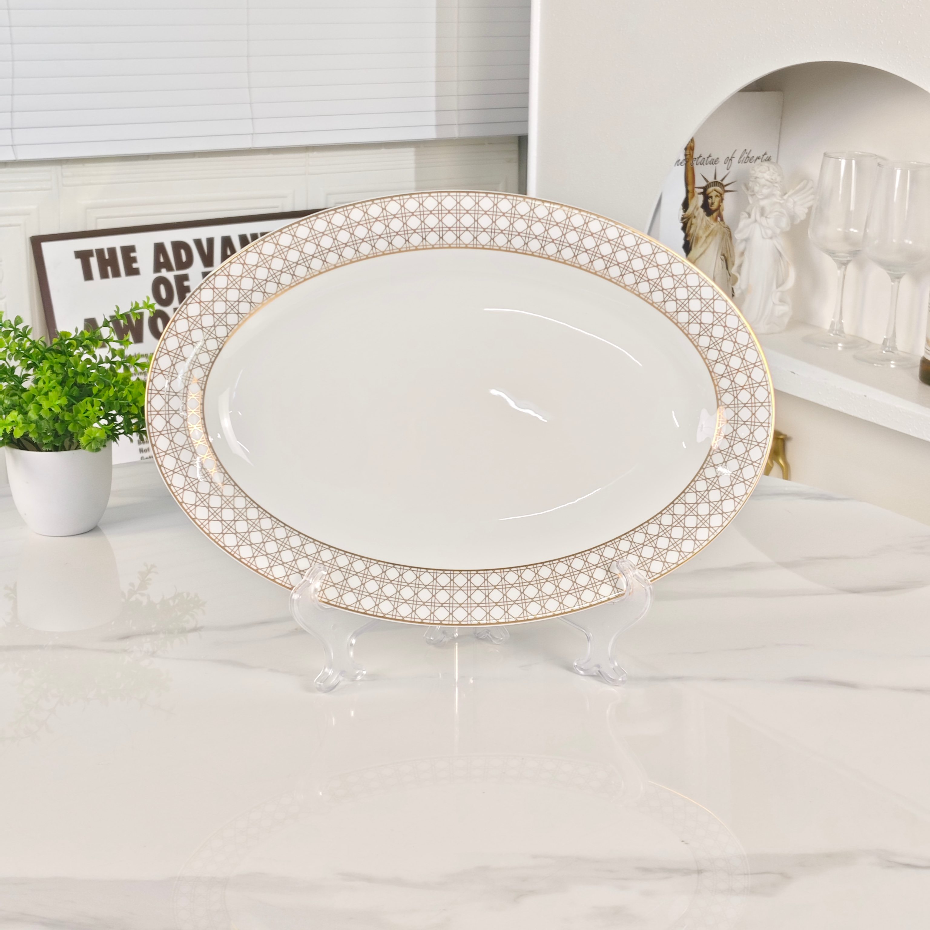 Dior Maison Lifestyle Luxury Home Decor Blanket Tableware Bedding 9