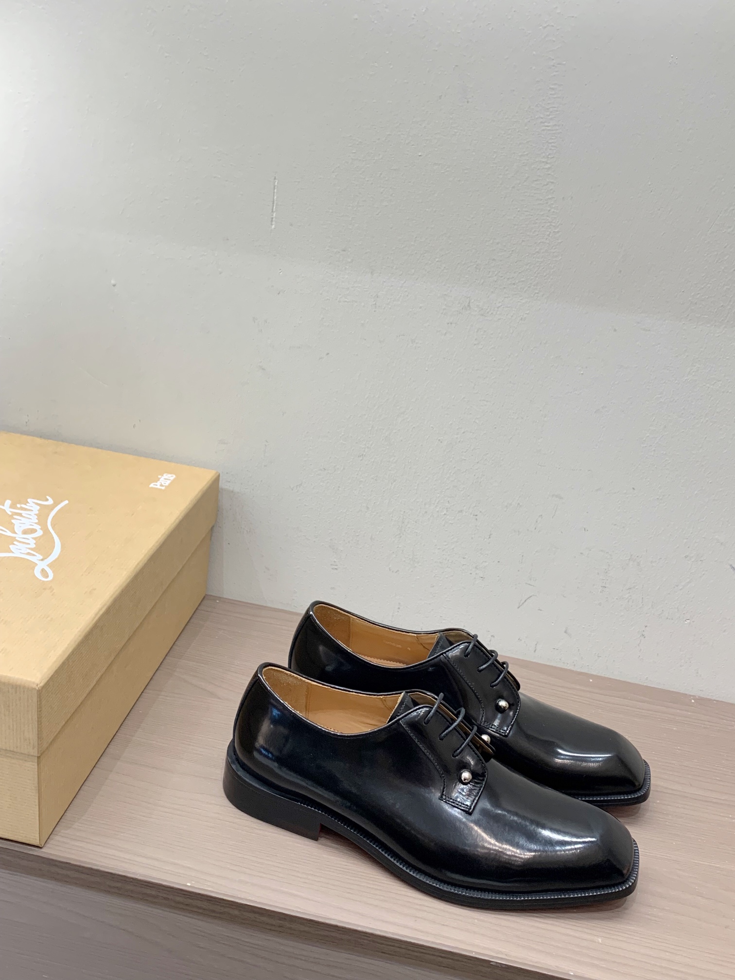 Christian Louboutin Style Leather Men's Shoes Men's Shoes Men's Shoes detail image 5 from source 782769