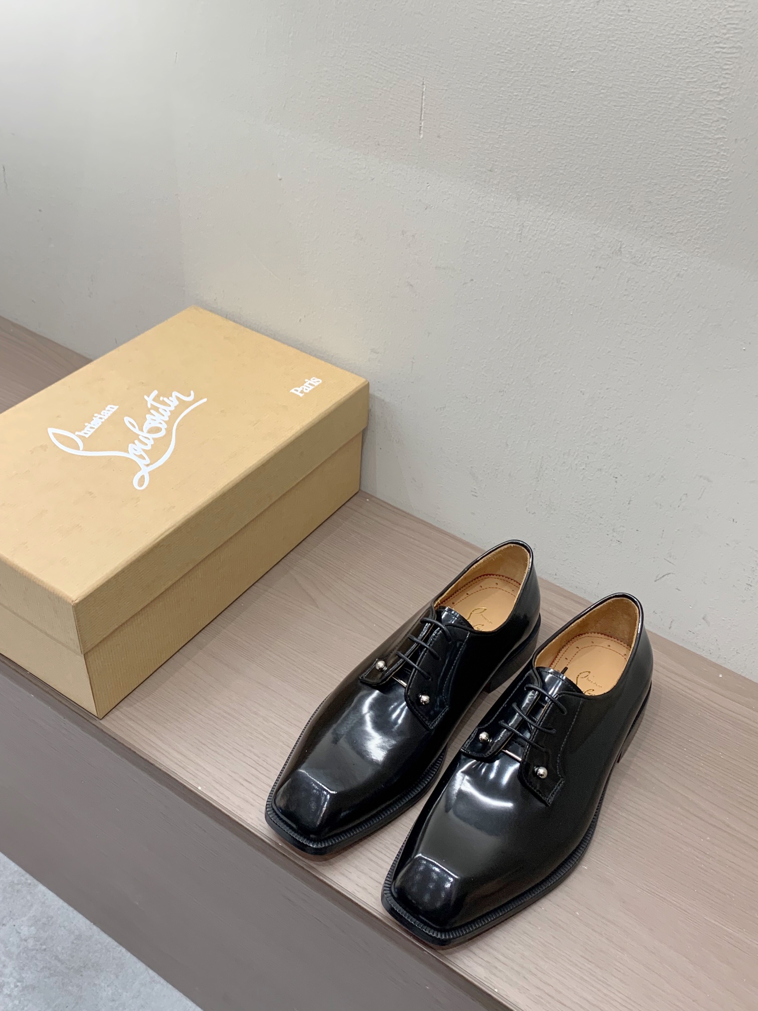 Christian Louboutin Style Leather Men's Shoes Men's Shoes Men's Shoes detail image 3 from source 782769