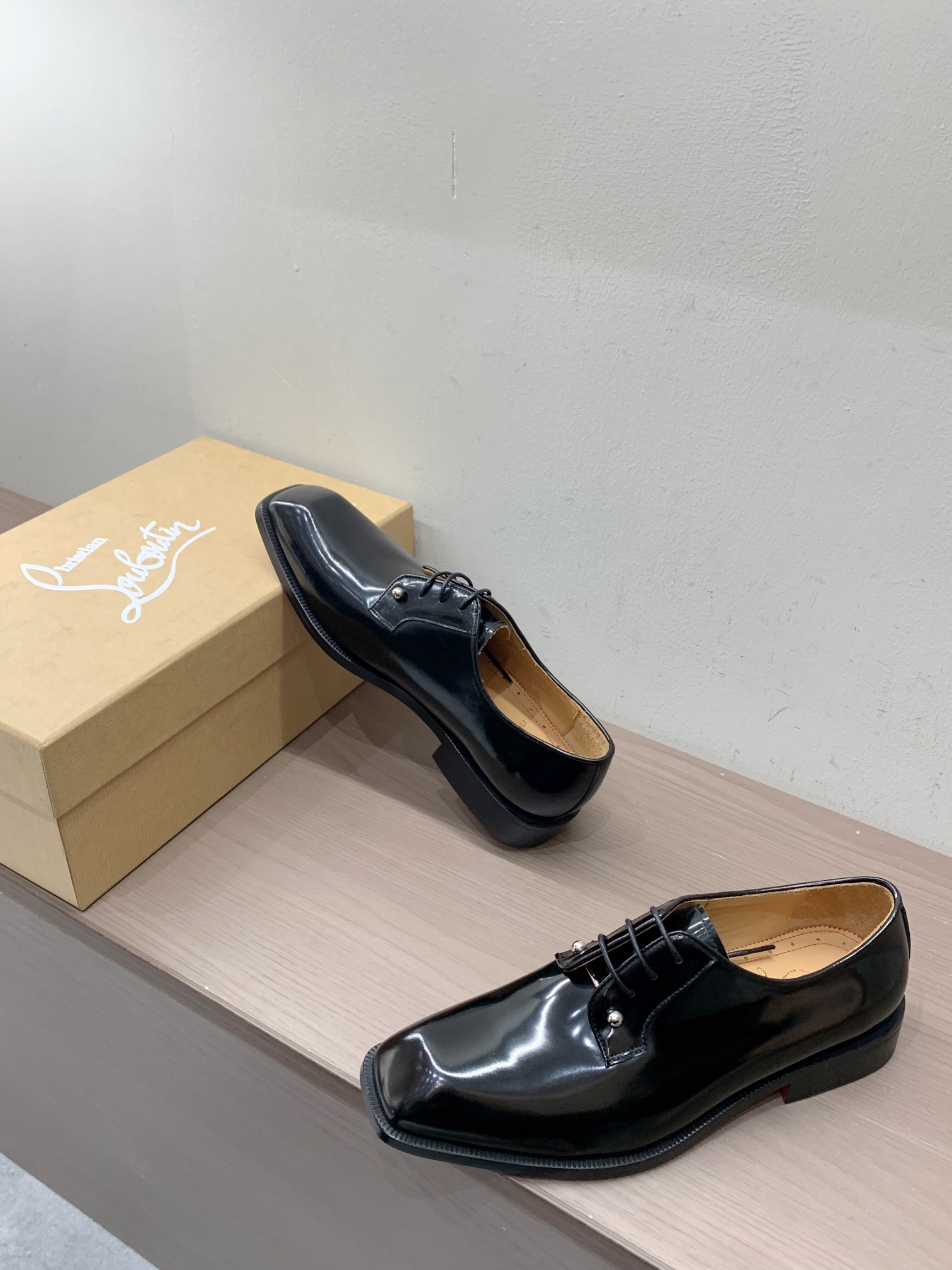 Christian Louboutin Style Leather Men's Shoes Men's Shoes Men's Shoes detail image 9 from source 782769