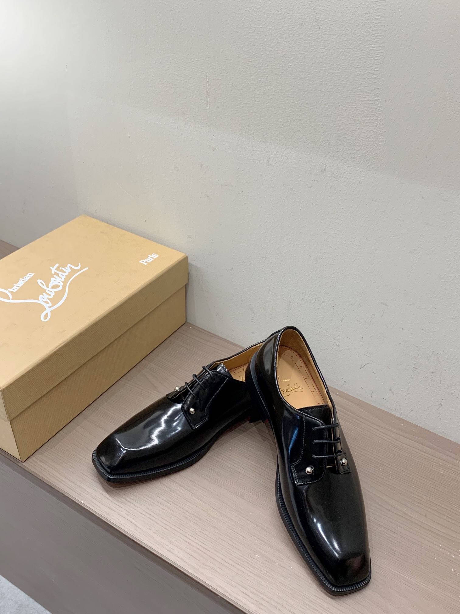 Christian Louboutin Style Leather Men's Shoes Men's Shoes Men's Shoes detail image 6 from source 782769