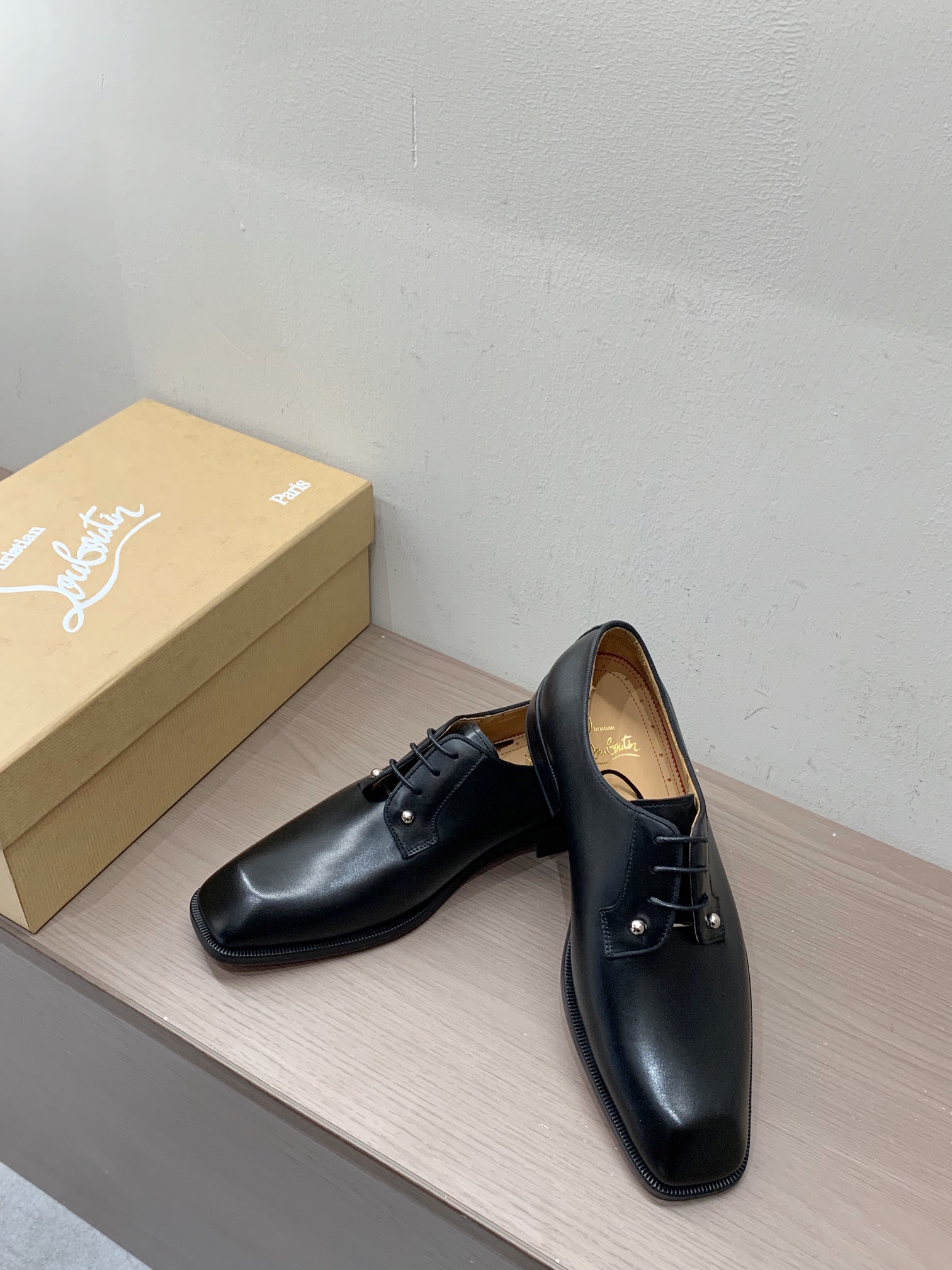 Christian Louboutin Style Leather Men's Shoes Men's Shoes Men's Shoes detail image 4 from source 782715