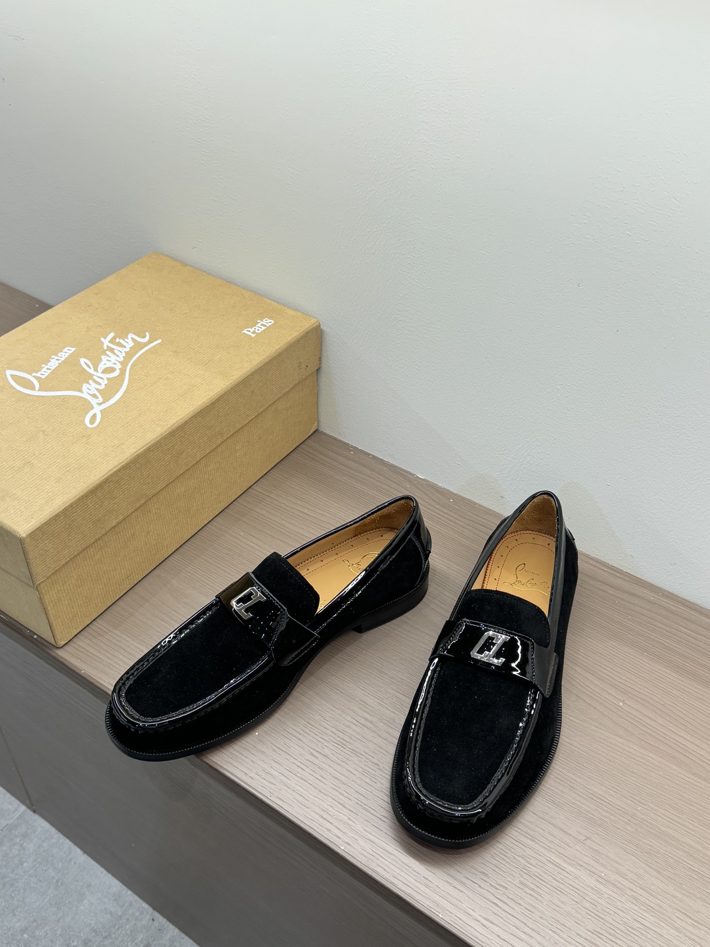 Christian Louboutin Style Leather Men's Shoes Men's Shoes Men's Shoes detail image 3 from source 782731