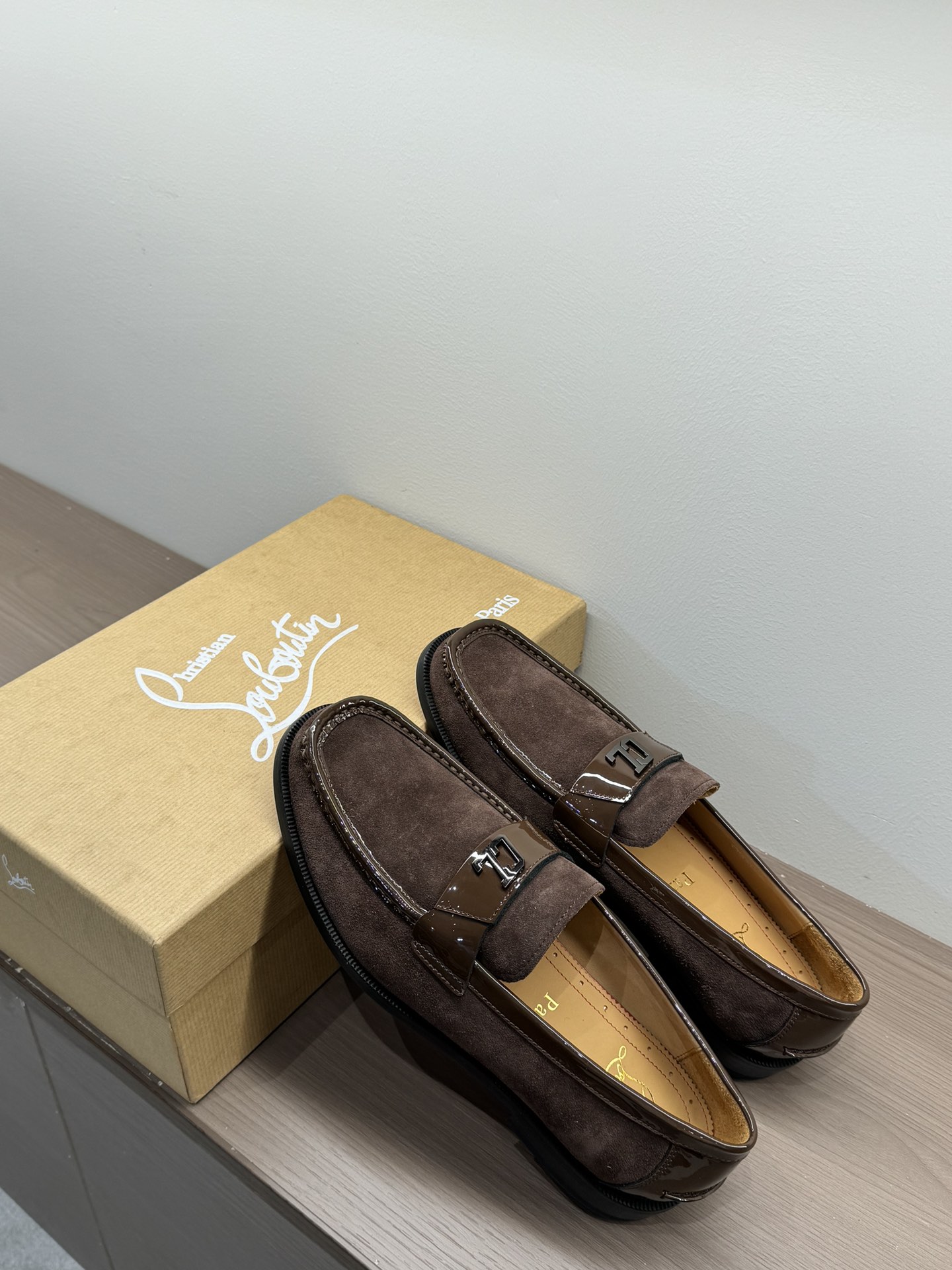 Christian Louboutin Style Leather Men's Shoes Men's Shoes Men's Shoes detail image 8 from source 782730