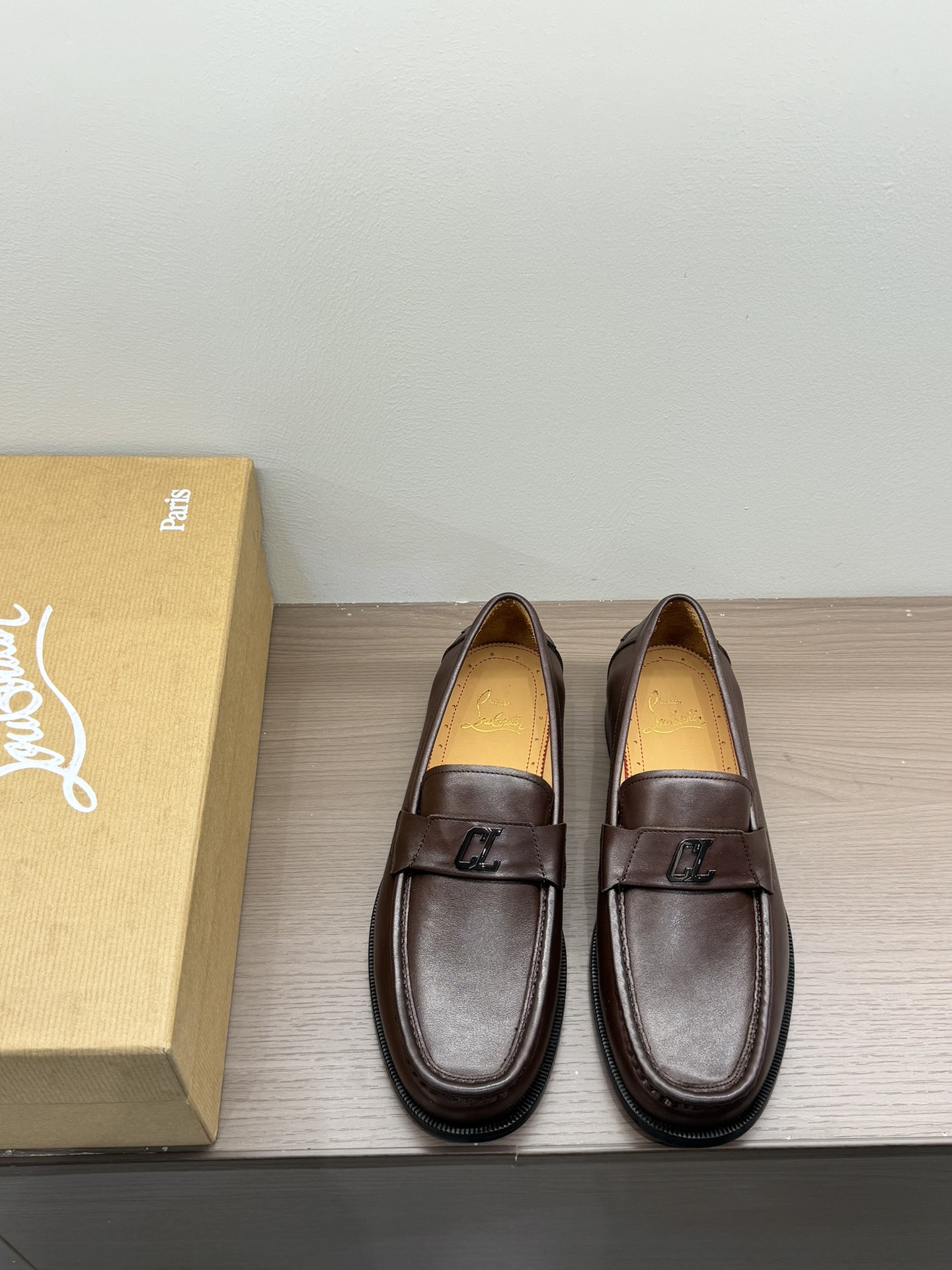 Christian Louboutin（cl男） Style Leather Men's Shoes Lookbook Reference image 2