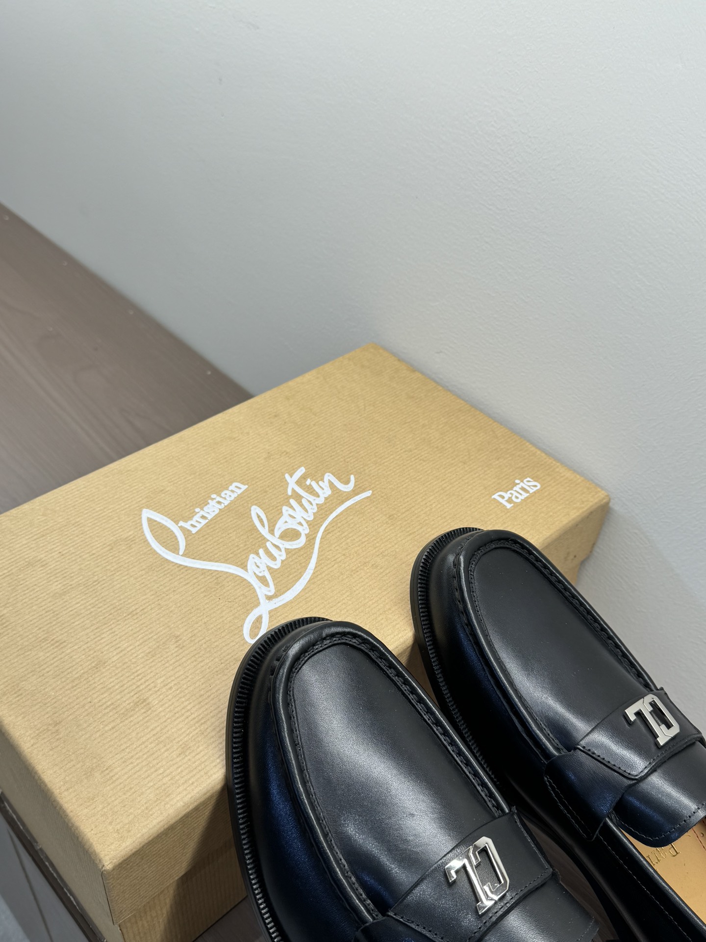 Christian Louboutin Style Leather Men's Shoes Men's Shoes Men's Shoes detail image 7 from source 782732