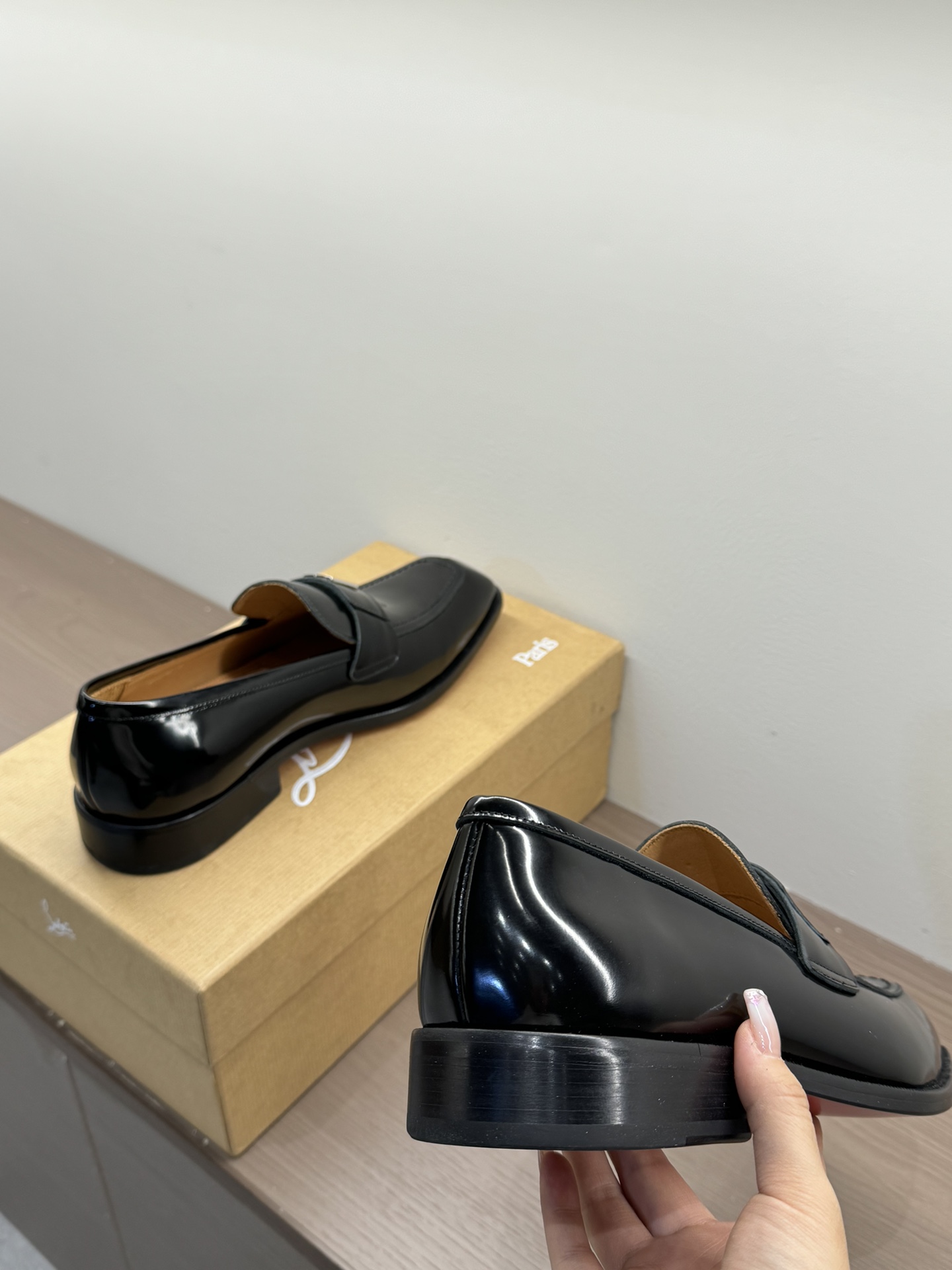 Christian Louboutin Style Leather Men's Shoes Men's Shoes Men's Shoes detail image 7 from source 782724