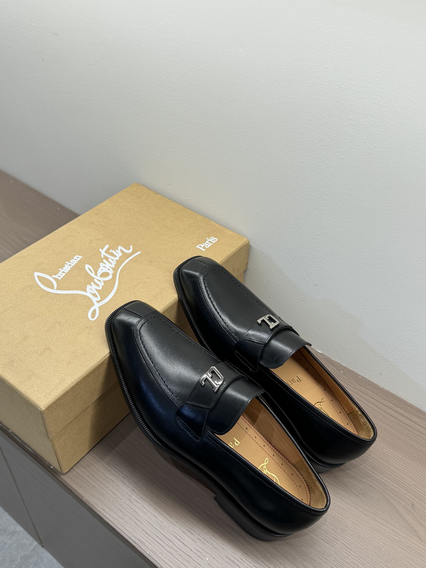 Christian Louboutin Style Leather Men's Shoes Men's Shoes Men's Shoes detail image 4 from source 782718