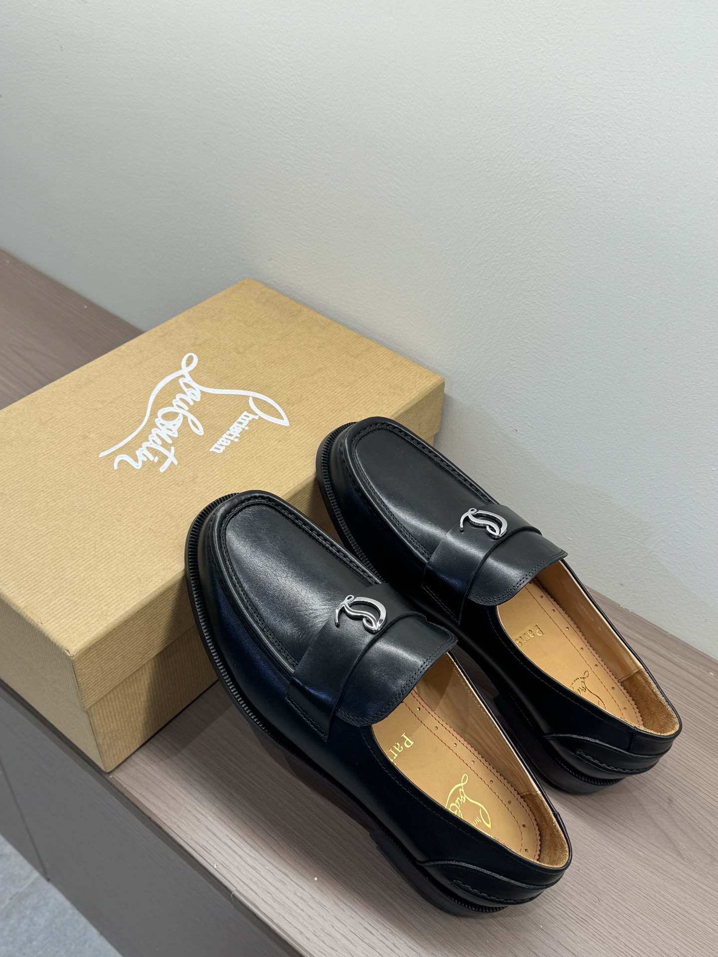 Christian Louboutin Style Leather Men's Shoes Men's Shoes Men's Shoes detail image 4 from source 782725