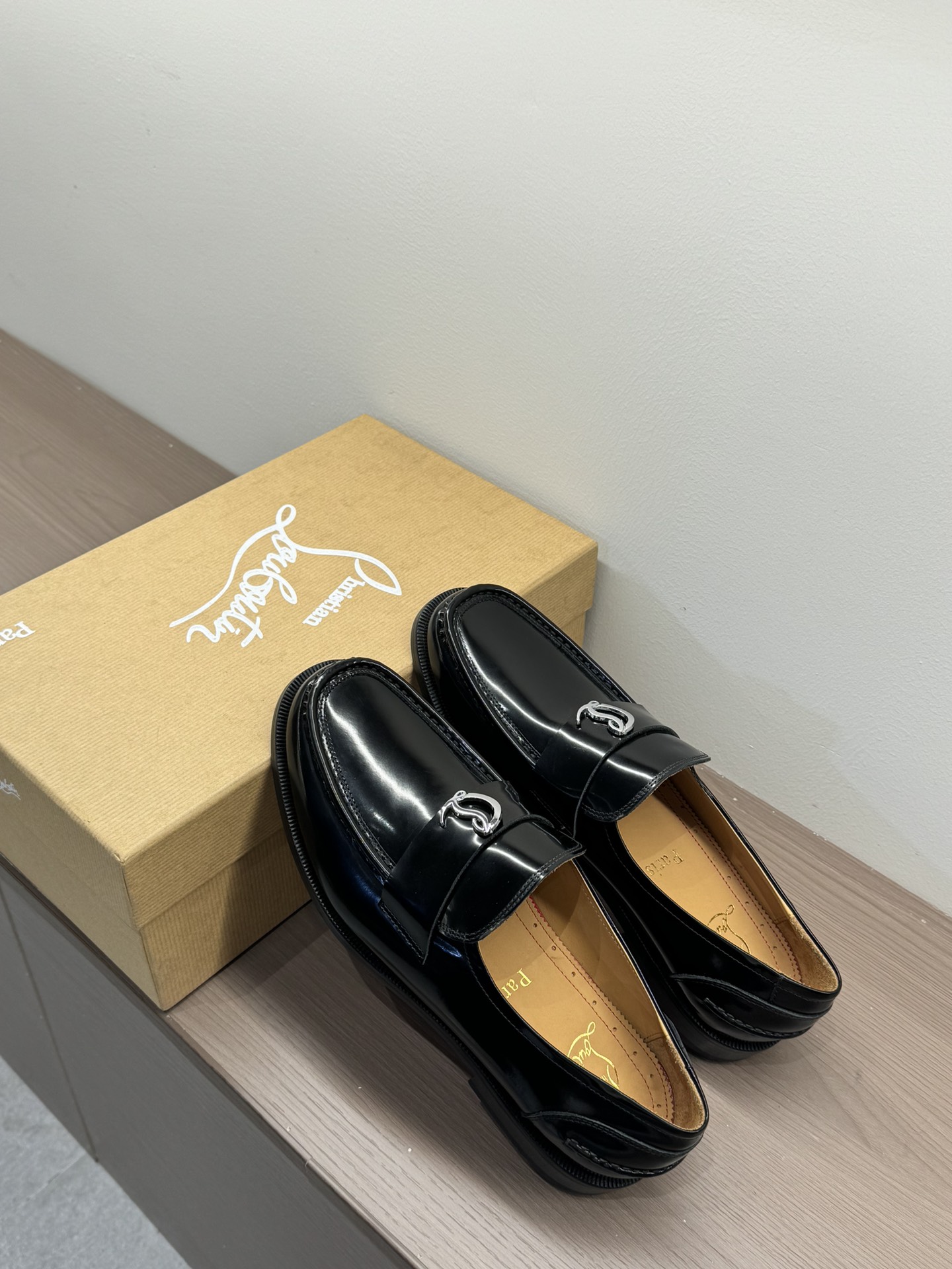 Christian Louboutin Style Leather Men's Shoes Men's Shoes Men's Shoes detail image 4 from source 782721