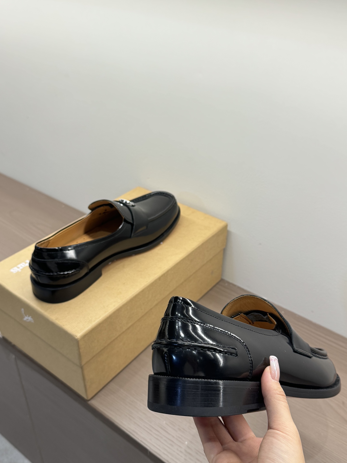 Christian Louboutin Style Leather Men's Shoes Men's Shoes Men's Shoes detail image 8 from source 782721