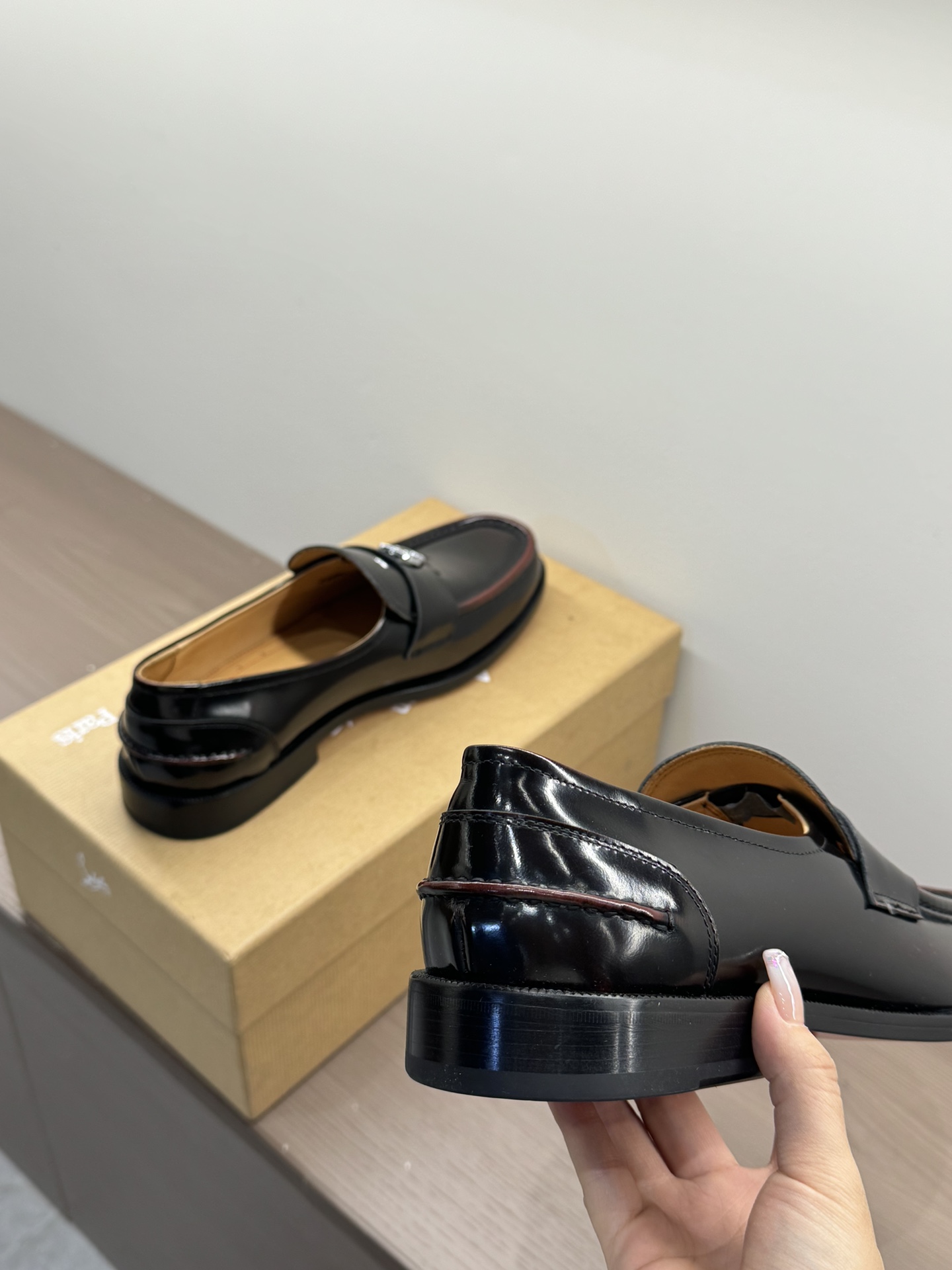Christian Louboutin Style Leather Men's Shoes Men's Shoes Men's Shoes detail image 8 from source 782720