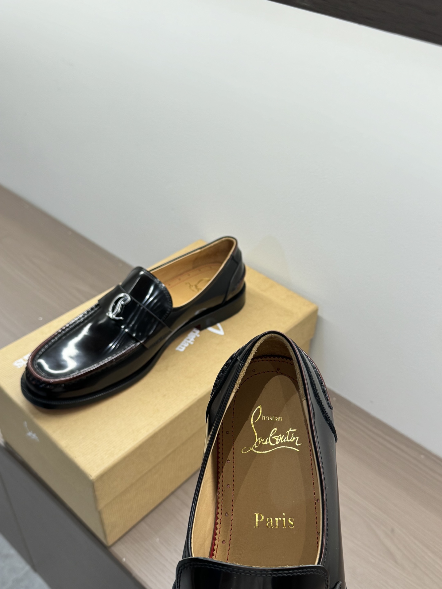 Christian Louboutin Style Leather Men's Shoes Men's Shoes Men's Shoes detail image 7 from source 782720