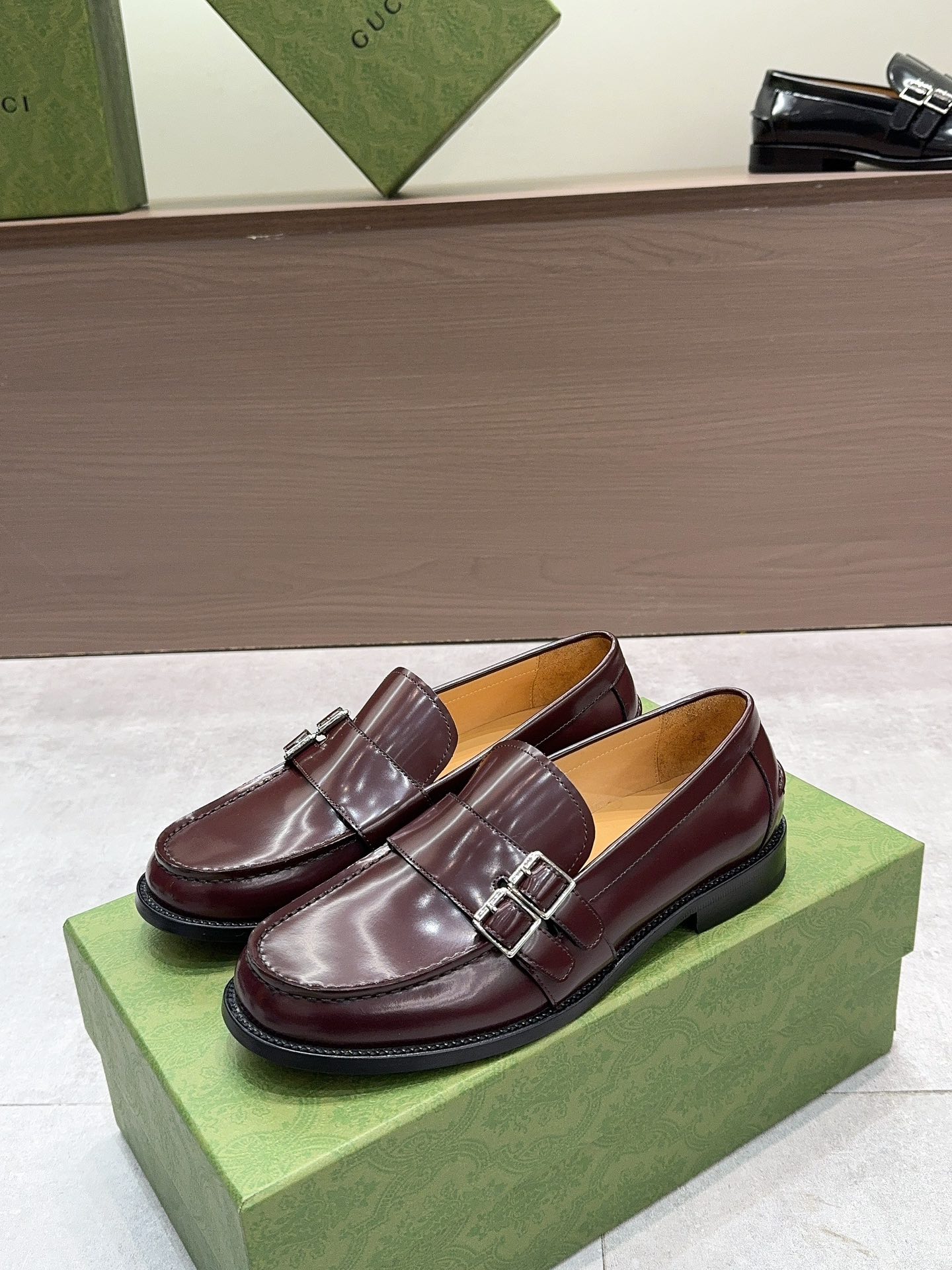 Gucci Shoes Plain Toe Men Cowhide Genuine Leather