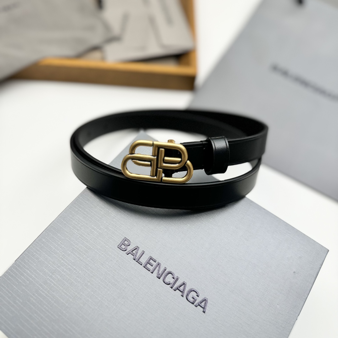 Balenciaga BALENCIAGA巴黎世家情侣腰带 BB扣 单层树膏牛皮 宽度2
