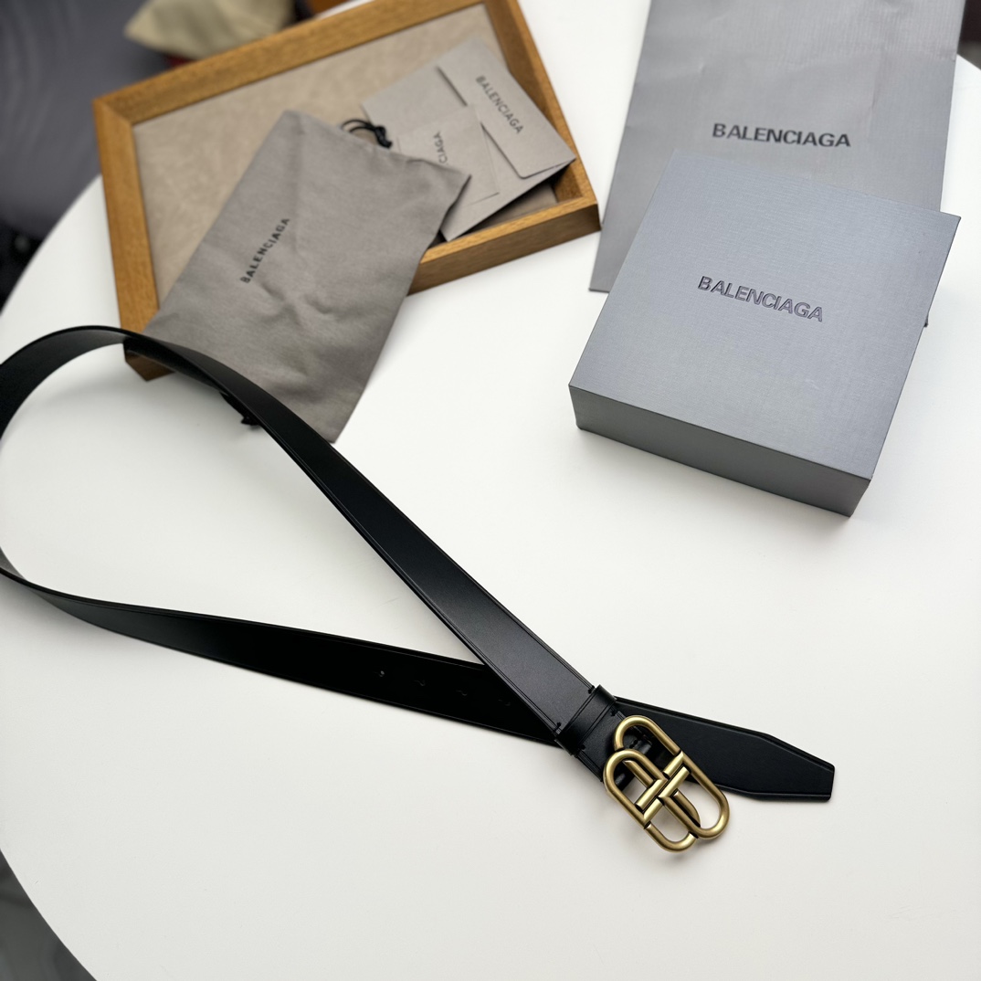 Balenciaga BALENCIAGA巴黎世家情侣腰带 BB扣 单层树膏牛皮 宽度3