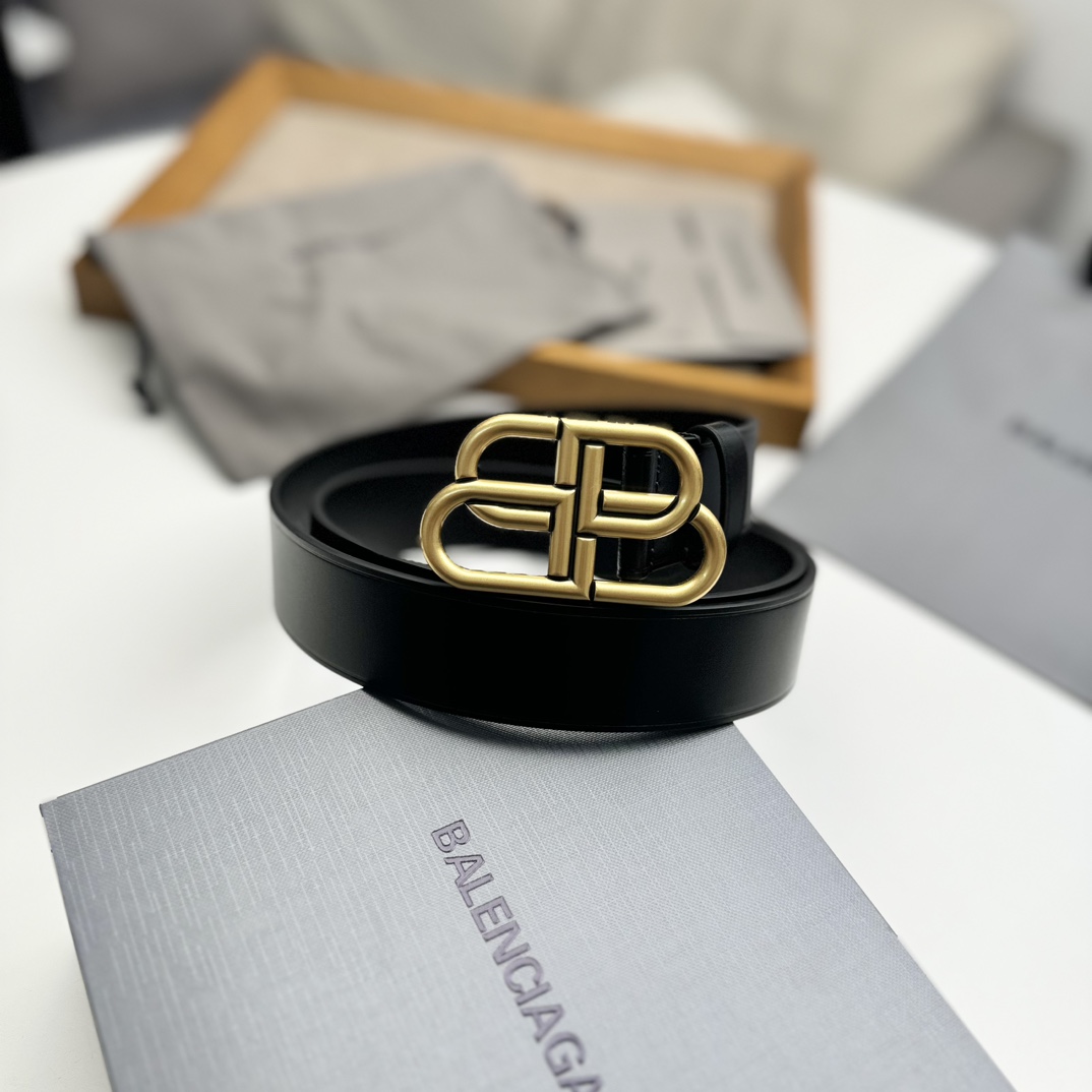 Balenciaga BALENCIAGA巴黎世家情侣腰带 BB扣 单层树膏牛皮 宽度3
