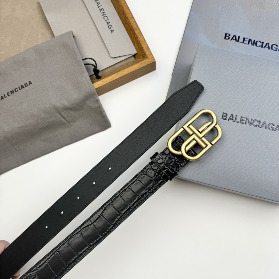 Balenciaga BALENCIAGA巴黎世家情侣腰带 BB扣 单层树膏牛皮 宽度3