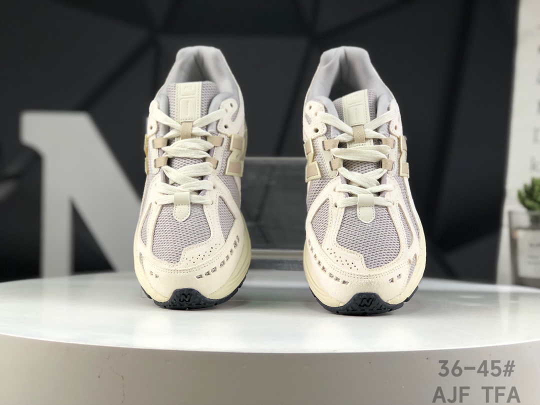 💰320带半码✅新百伦New Balance 1906系列复古老爹风休闲运动慢跑鞋 
货号：M1906
#采用轻质牛剖革拼接透气网眼衬垫织物鞋面材质 T-Beam大底提供足步弓支撑，保持步态稳定 后跟搭载外露缓震胶
尺码：如图右下角所示 AJF  TFA