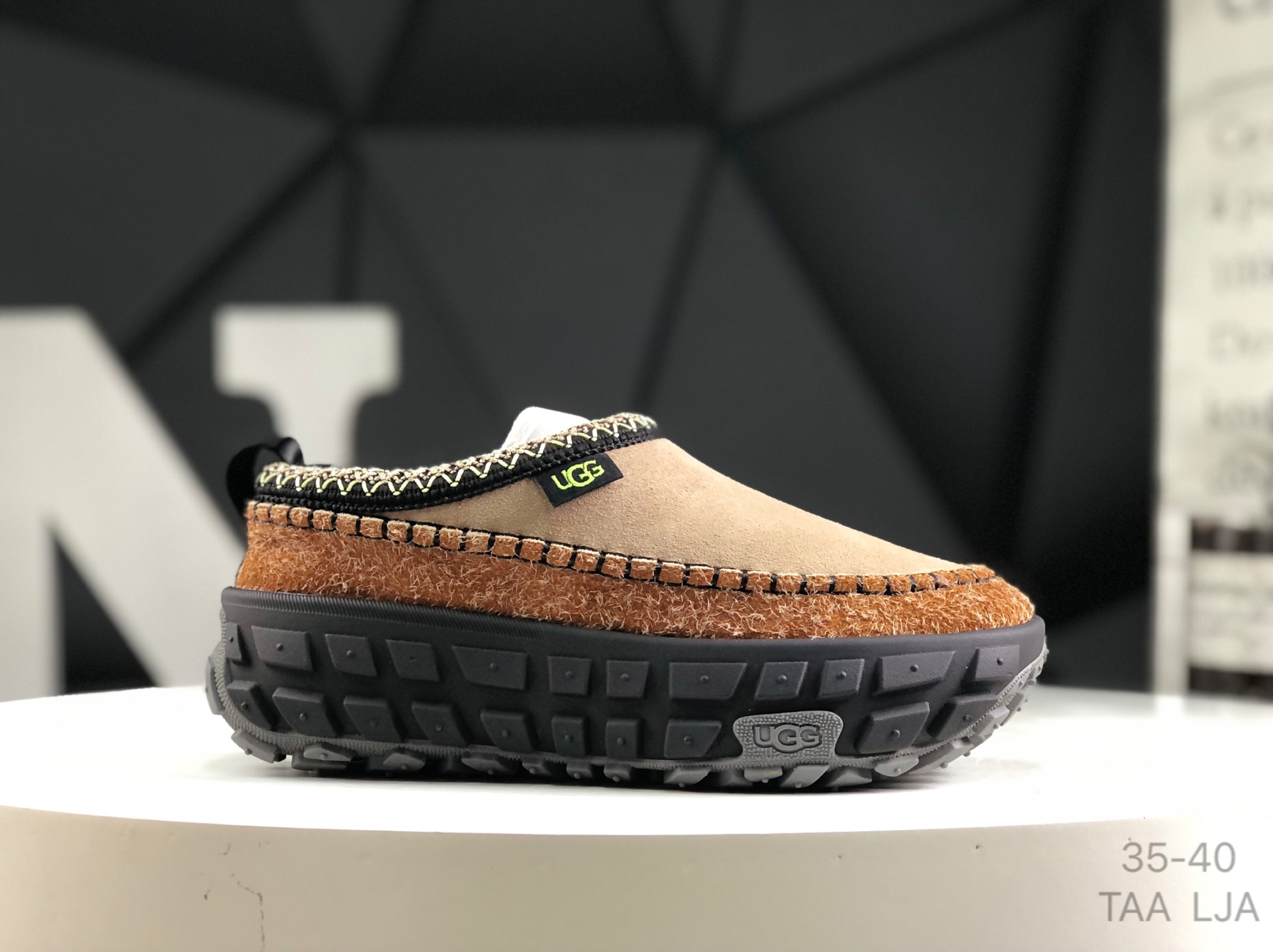 🔻 UGG [Estilo de celebridad] Nuevo estilo para primavera y verano Tire Sole W Venture Daze Slide Prométeme que seguiré…
