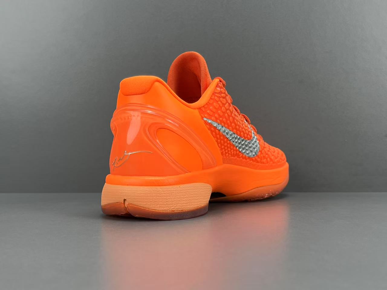 
【S2版 科比6】Nike Zoom Kobe 6 Protro“Total Orange” 舒适百搭